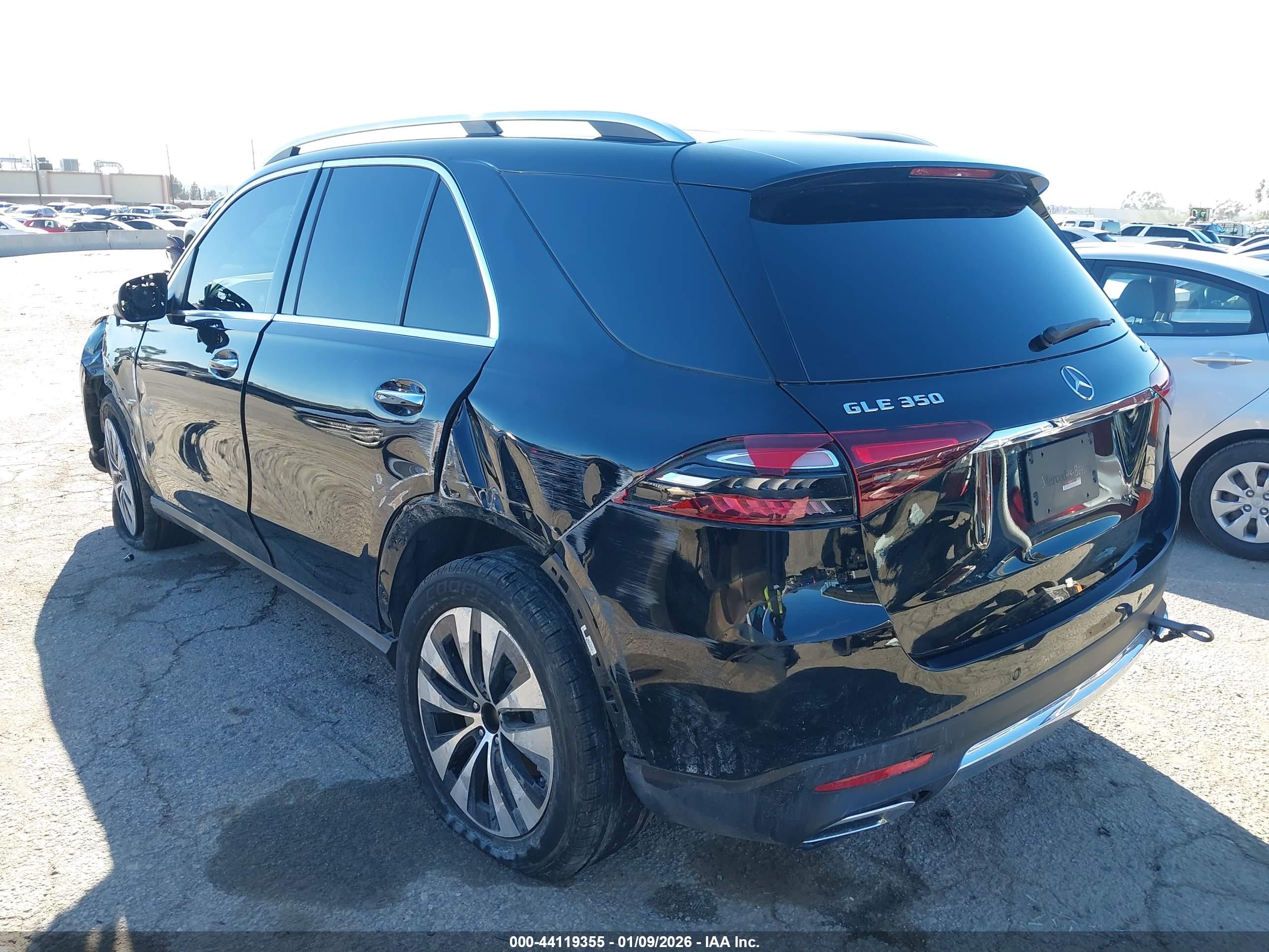 MERCEDES-BENZ GLE image 3
