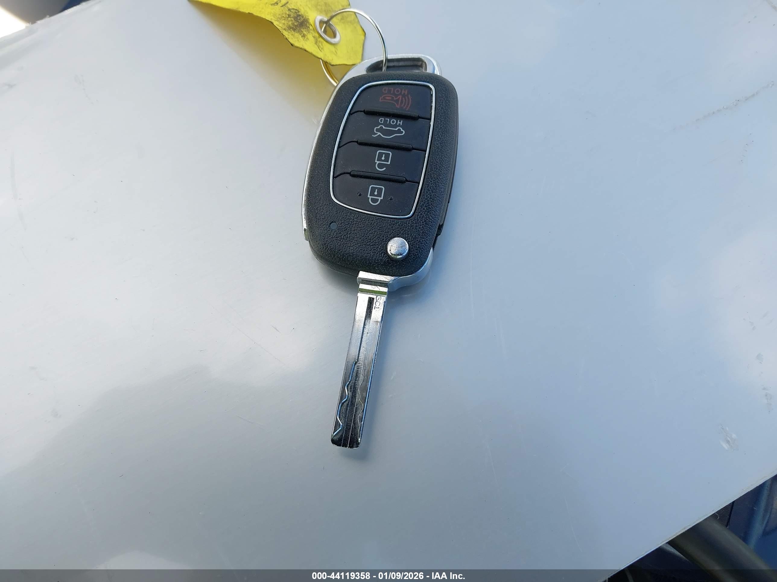 HYUNDAI SONATA image 11