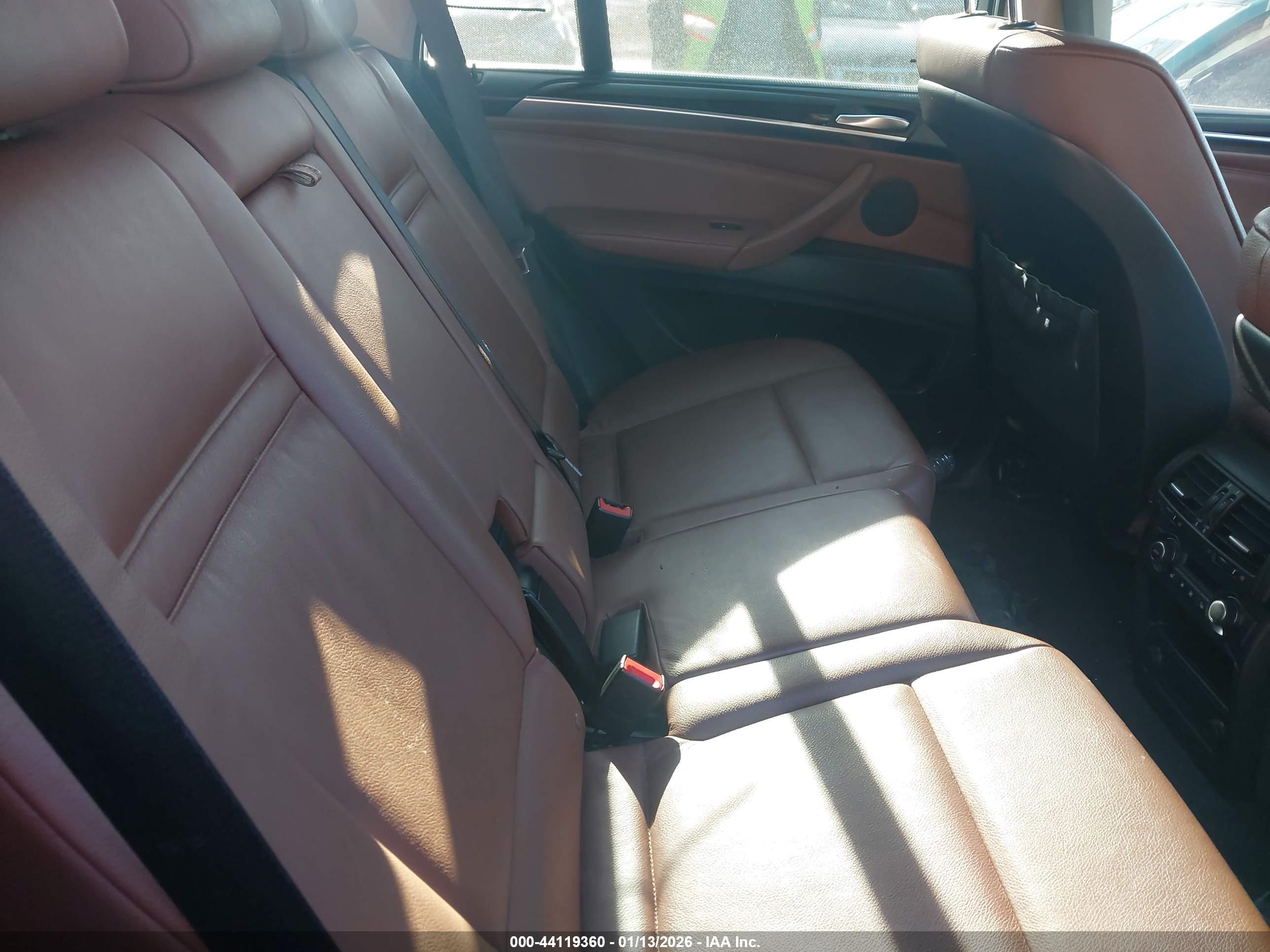 BMW X5 image 8