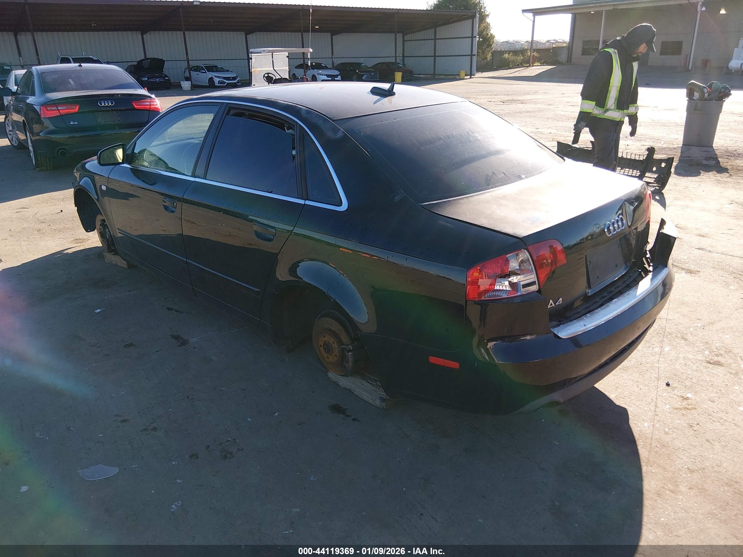 AUDI A4 image 3