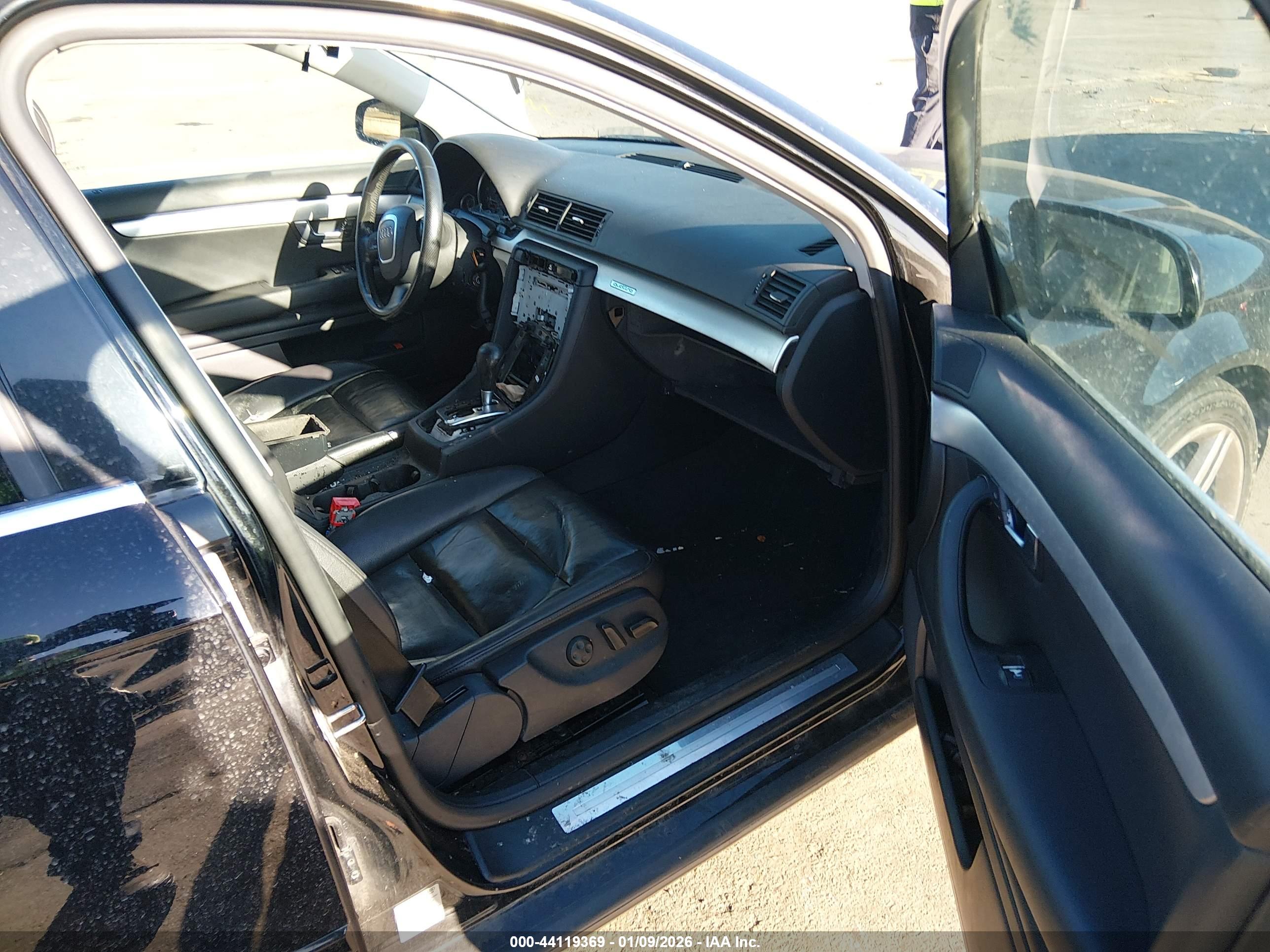 AUDI A4 image 5