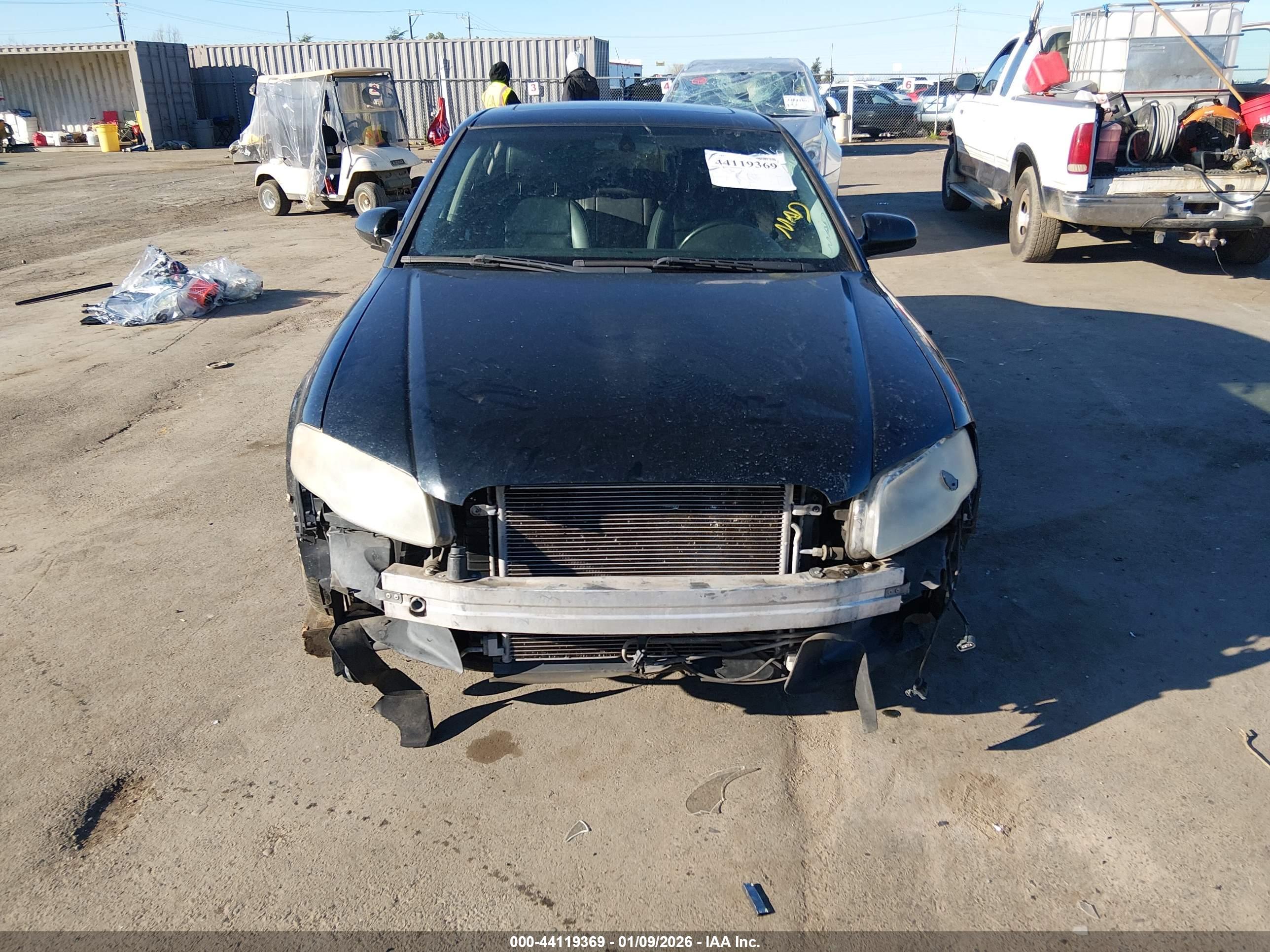 AUDI A4 image 6
