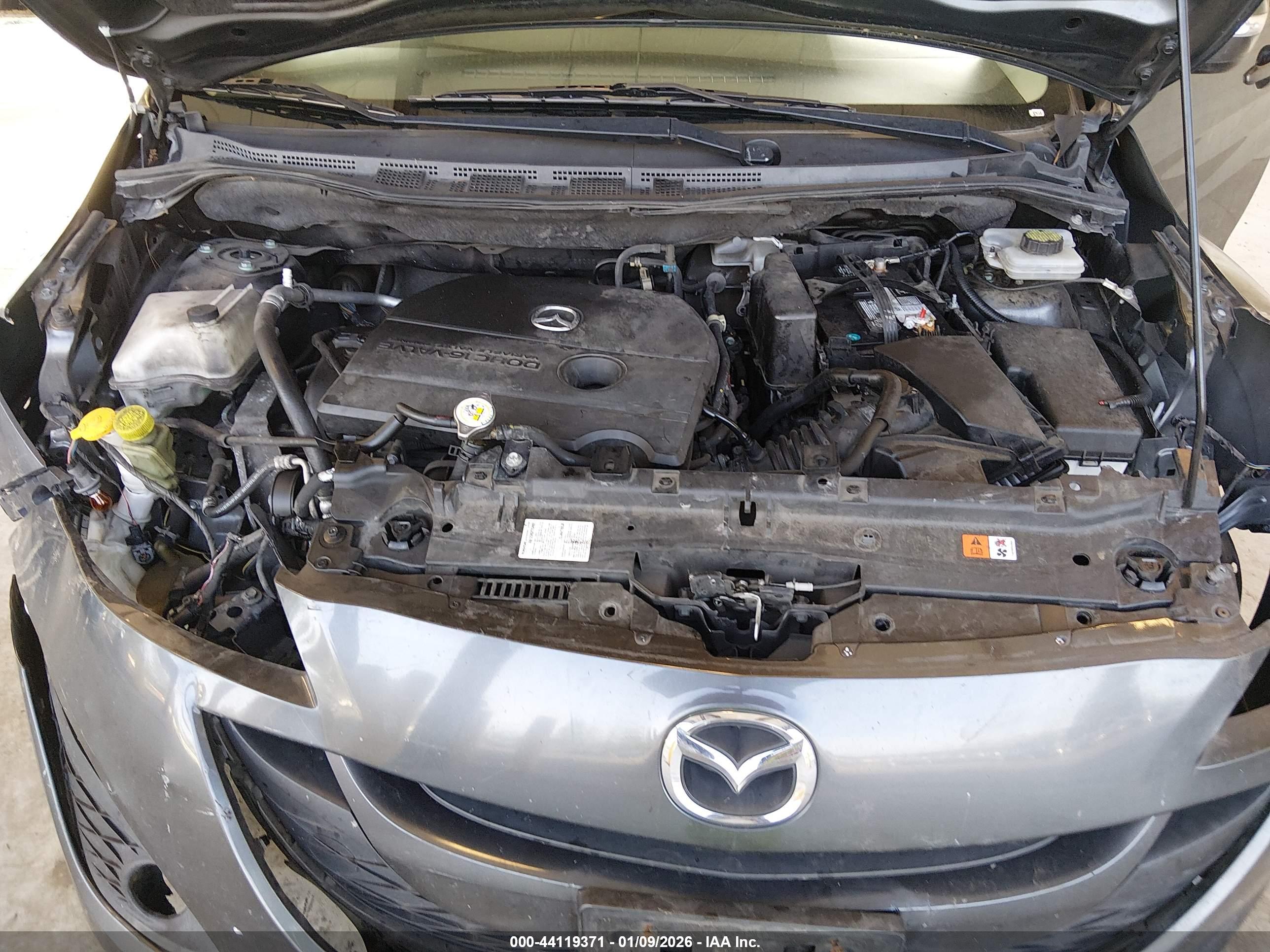 MAZDA MAZDA5 image 10