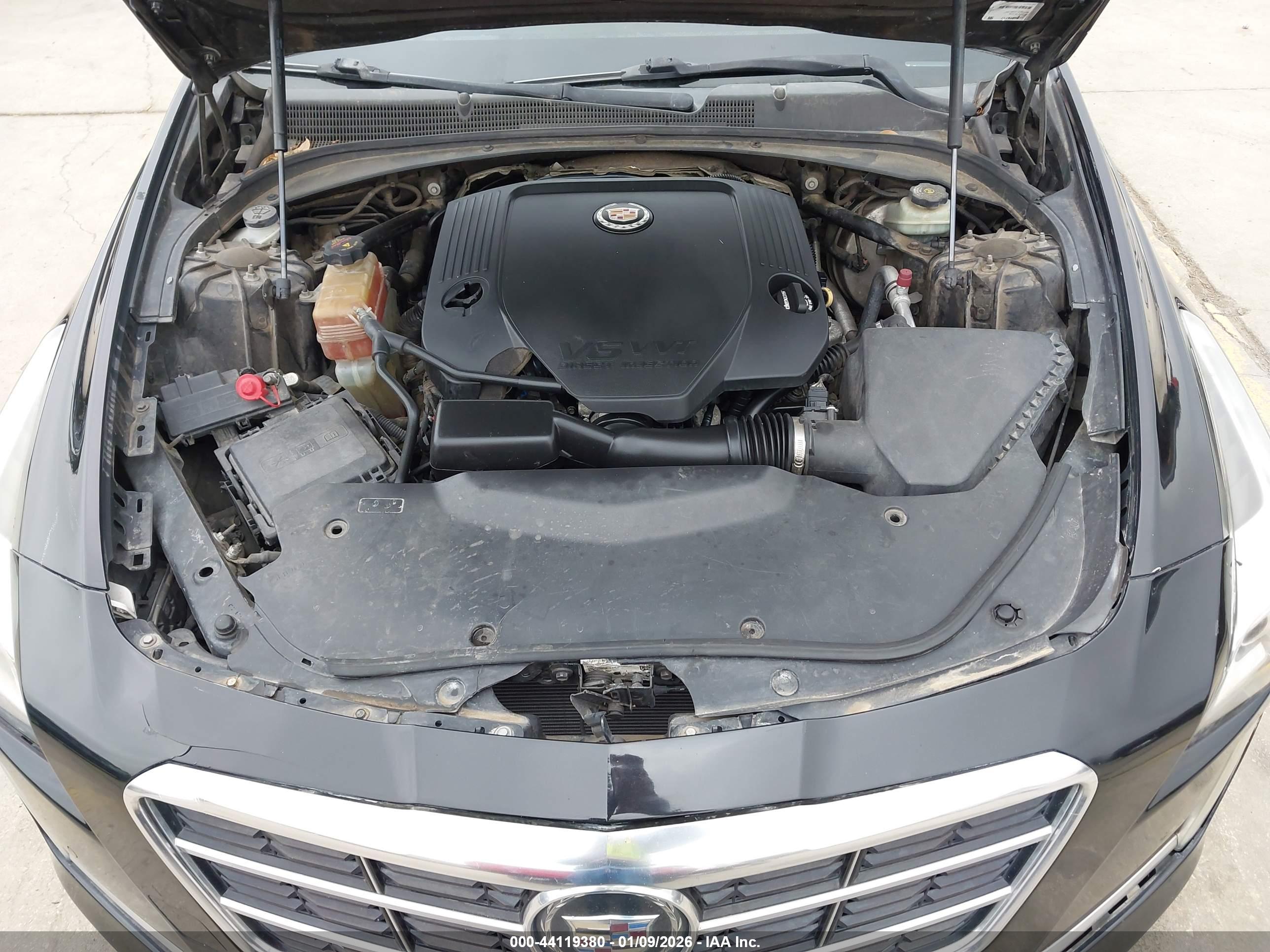 CADILLAC CTS image 10