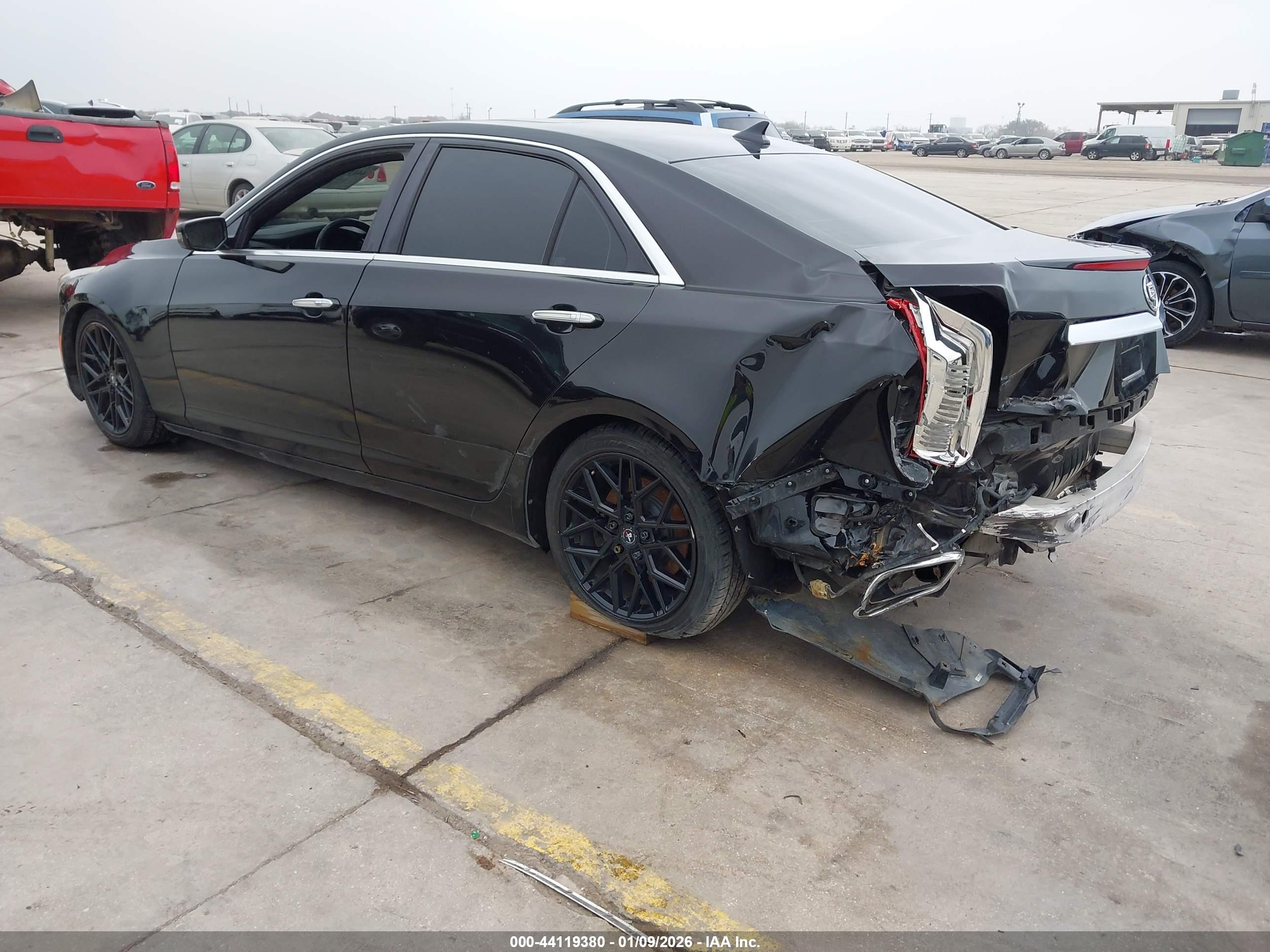 CADILLAC CTS image 3