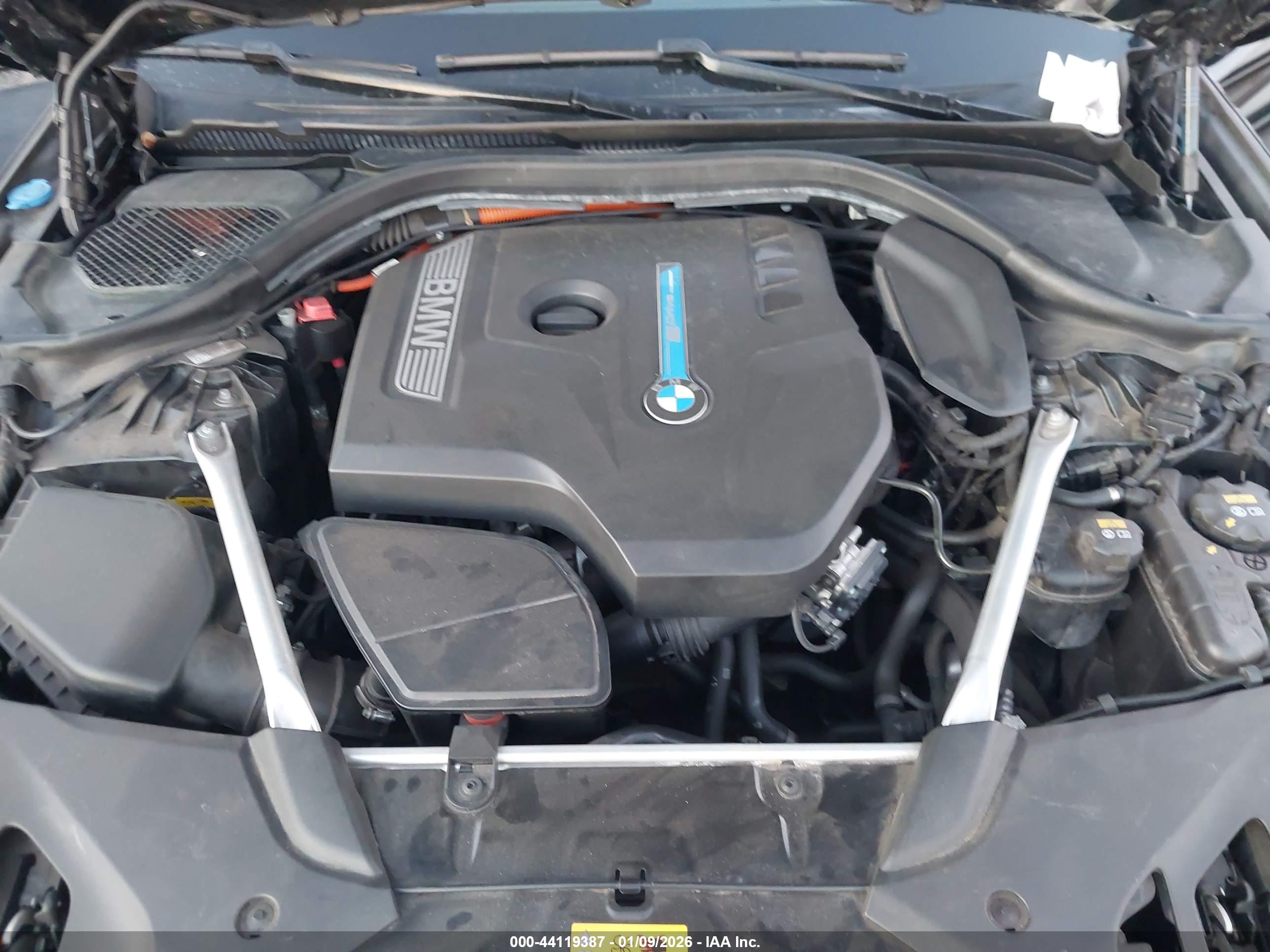 BMW 530E image 10