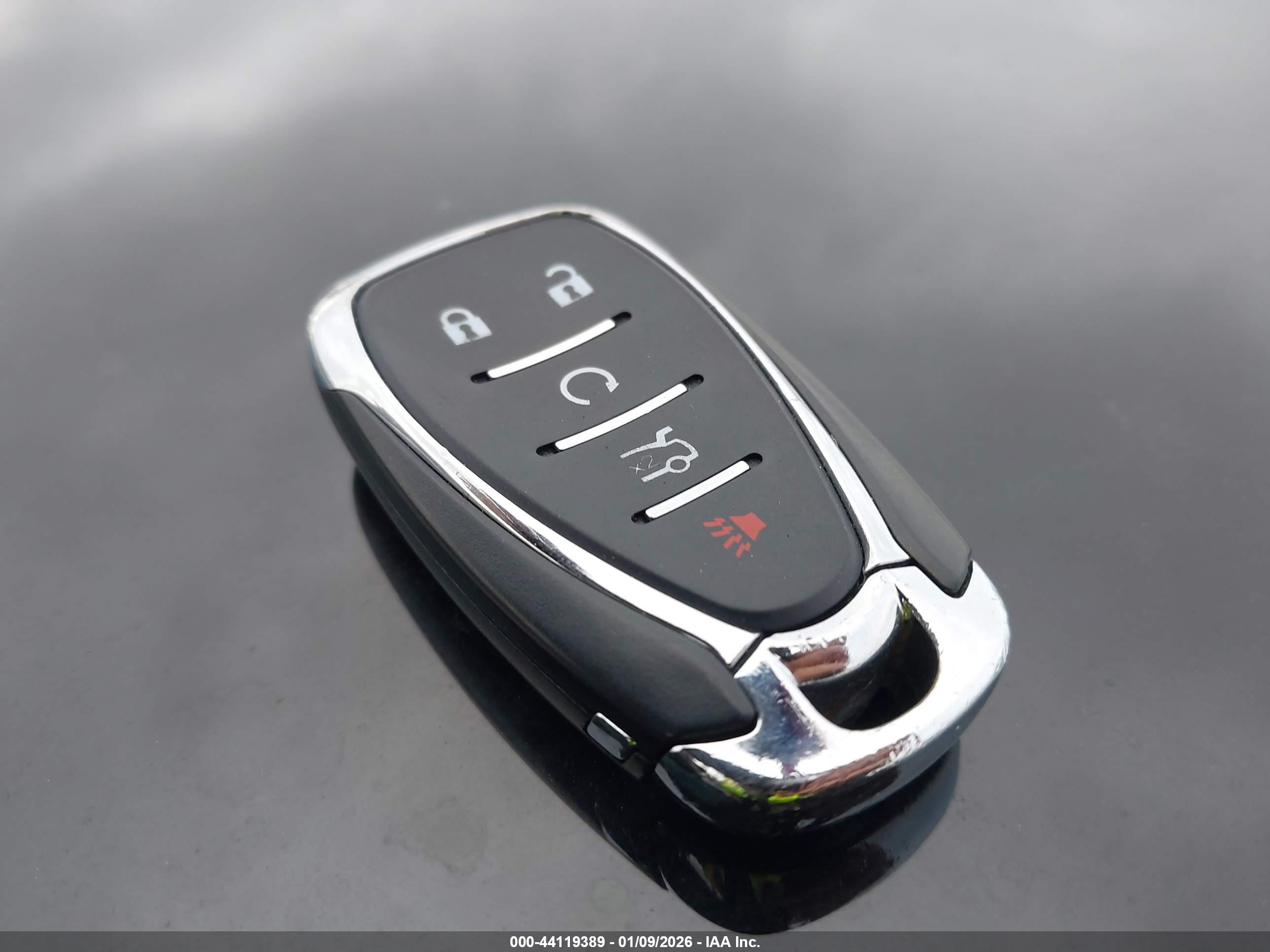 CHEVROLET TRAVERSE image 11