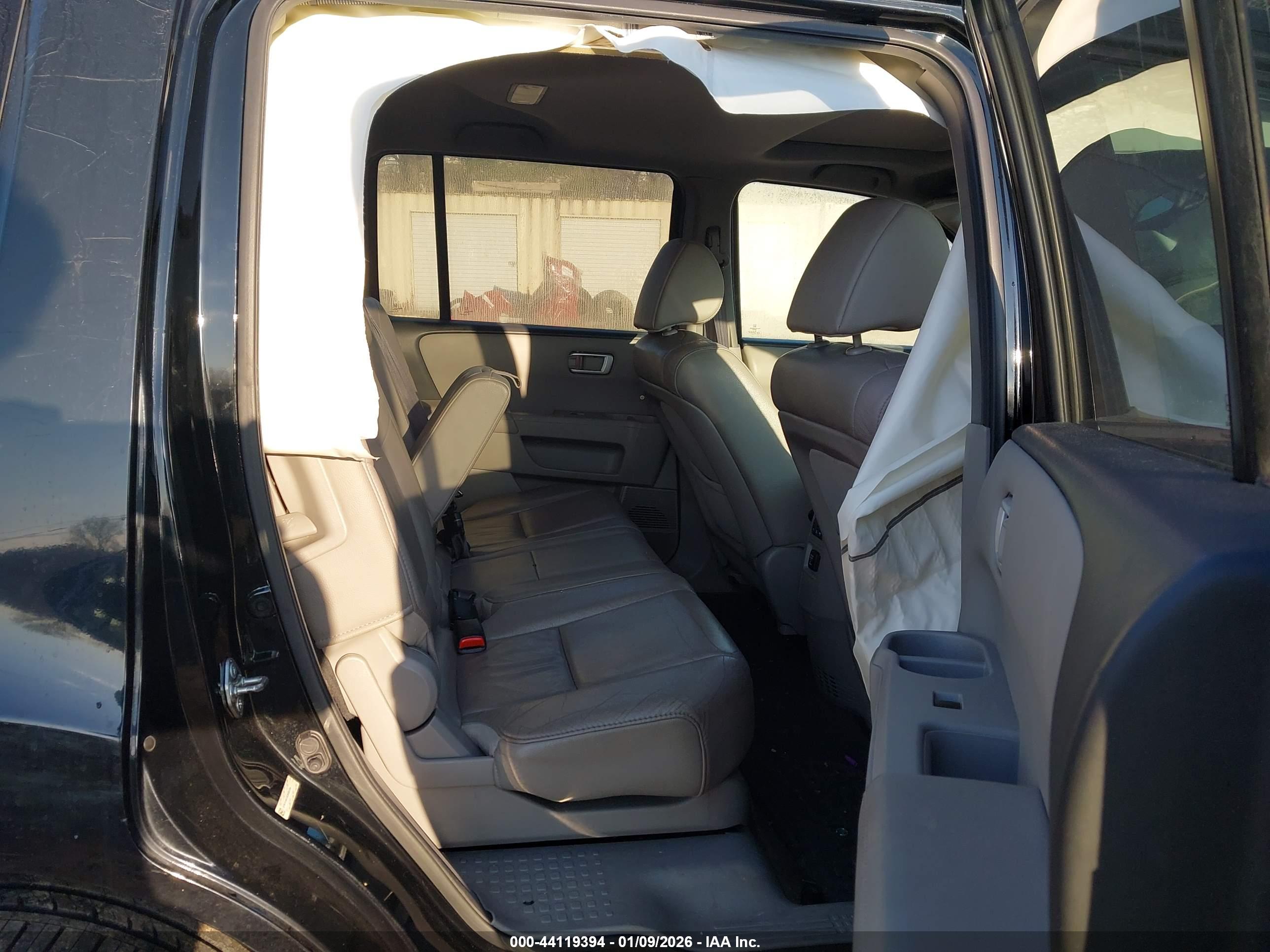 HONDA PILOT image 8