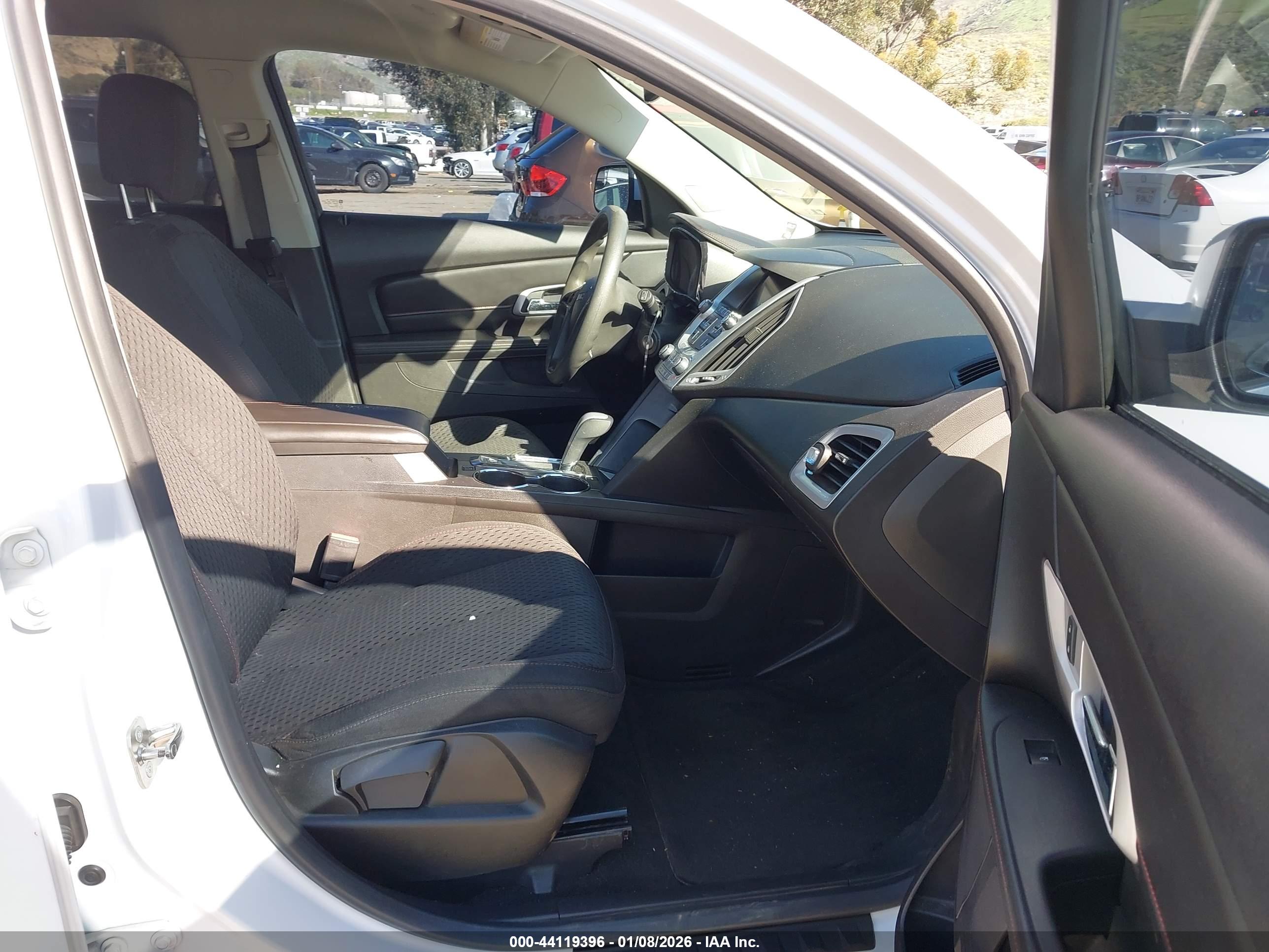 GMC TERRAIN image 5