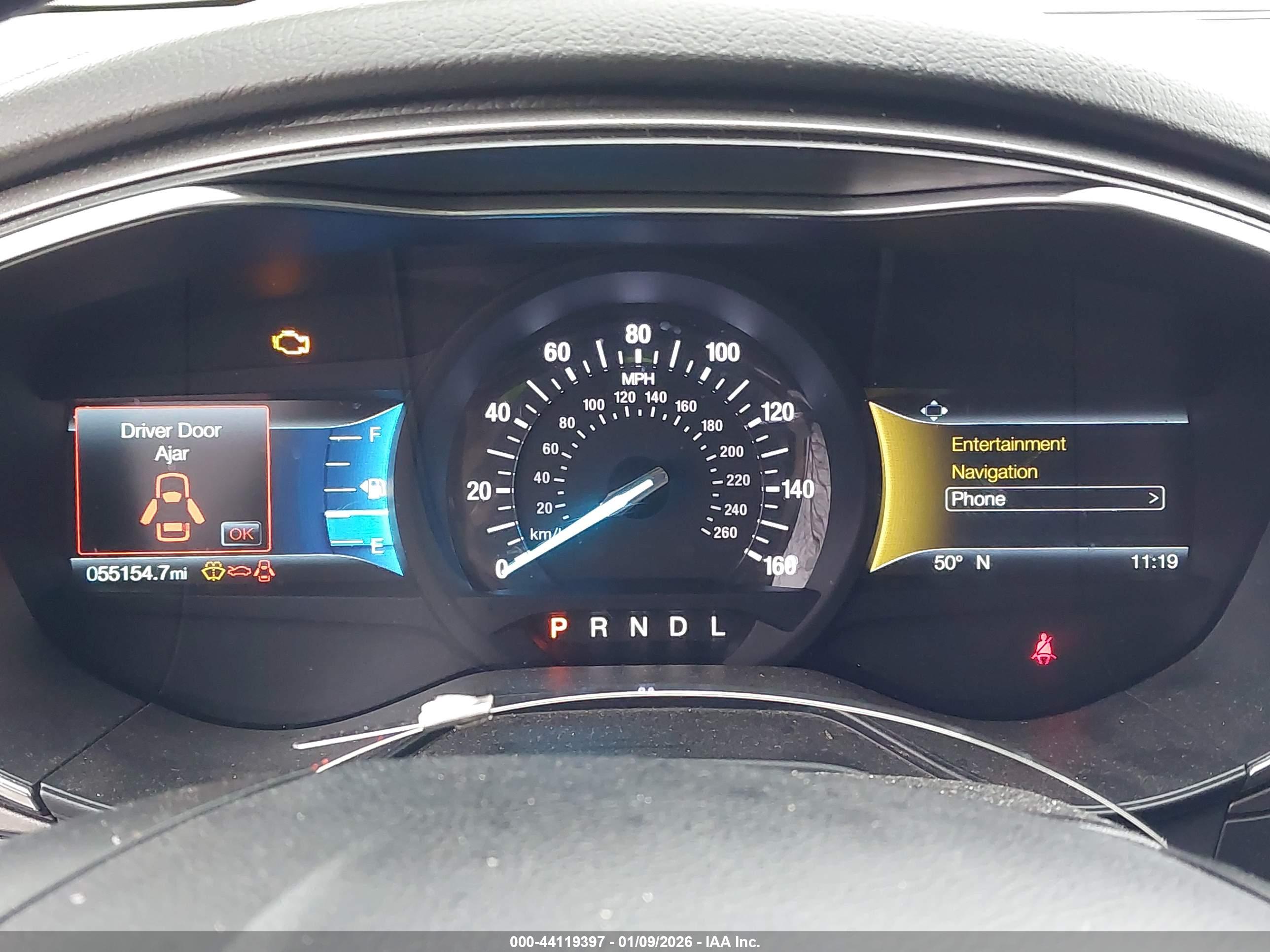 FORD FUSION image 7