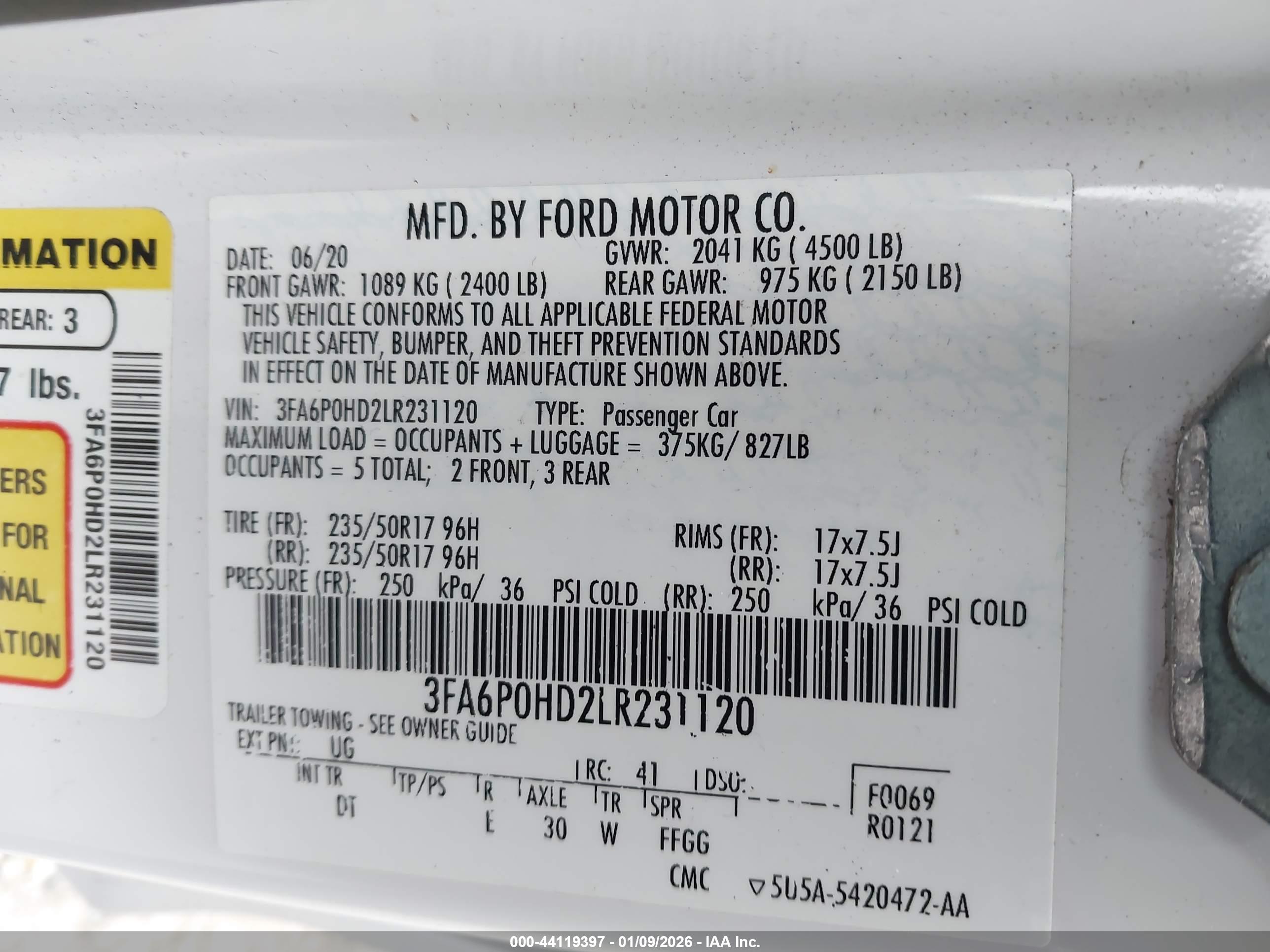 FORD FUSION image 9