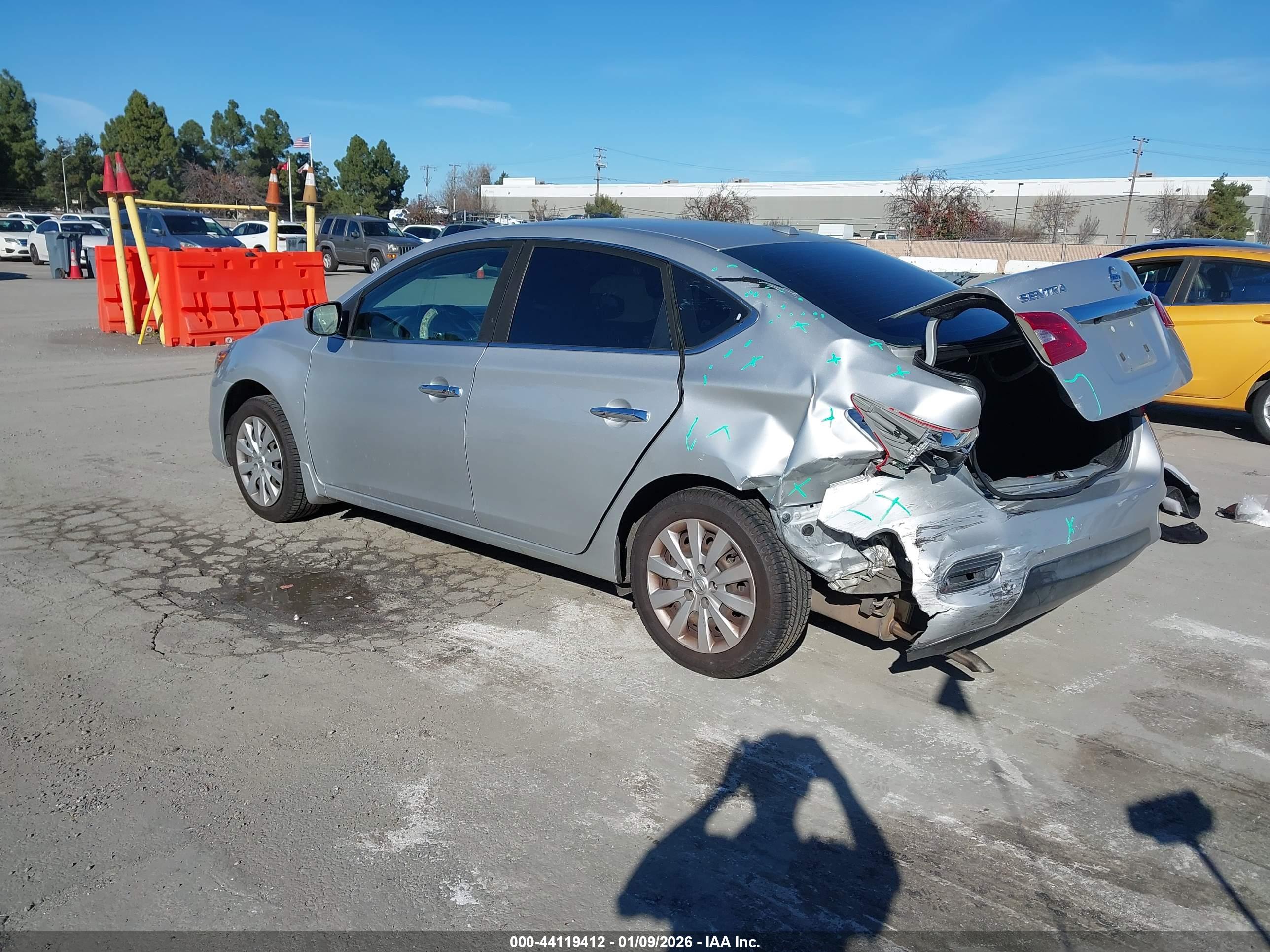NISSAN SENTRA image 3