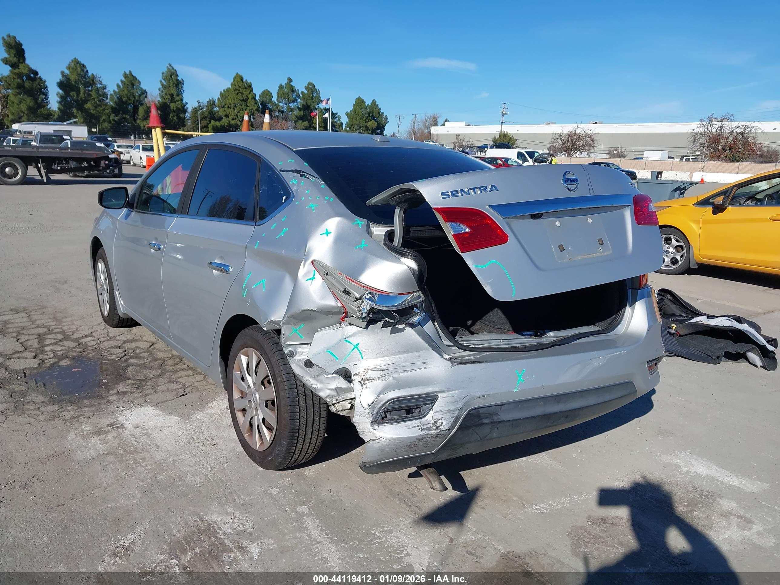 NISSAN SENTRA image 6