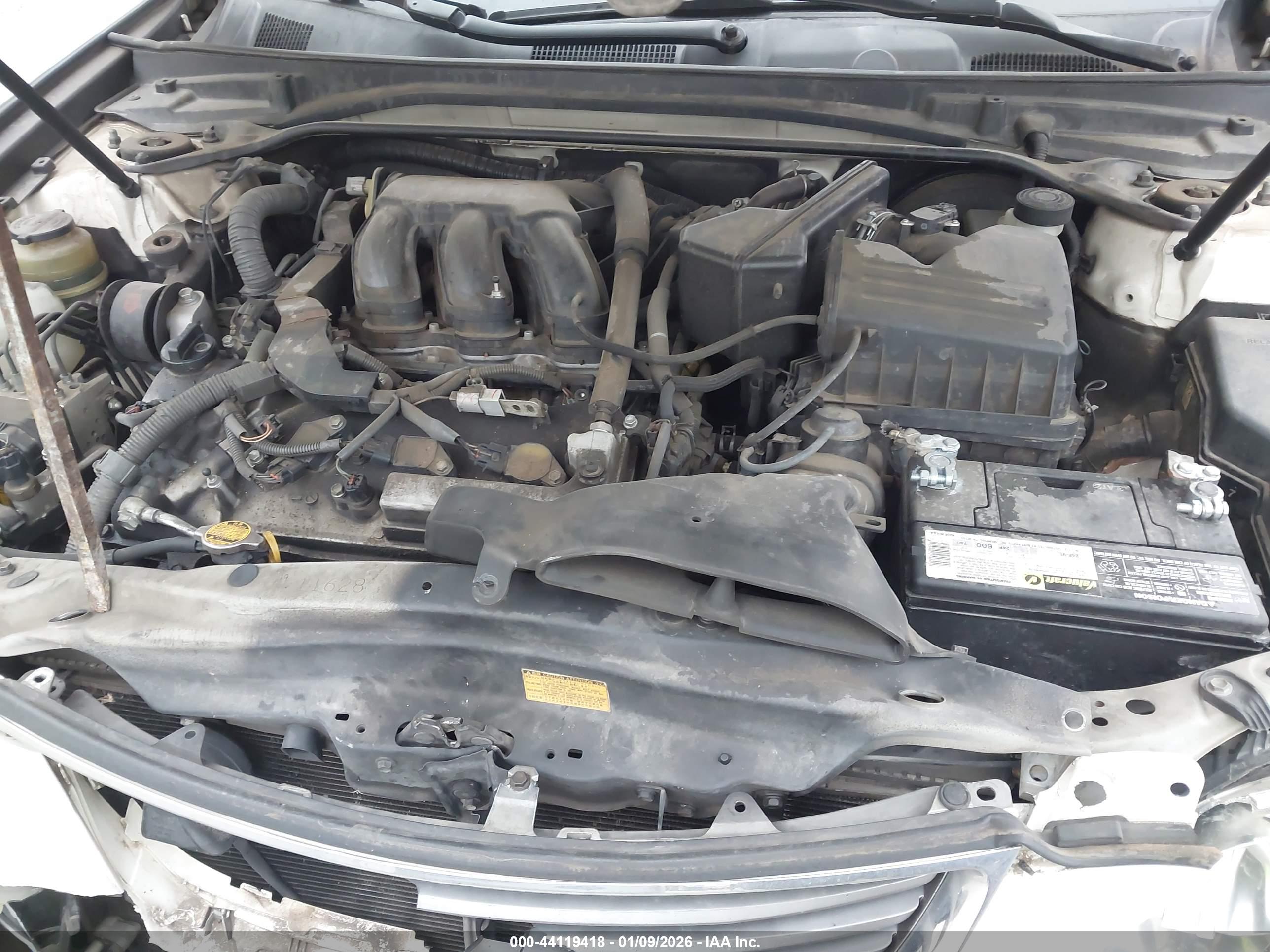 LEXUS ES image 10
