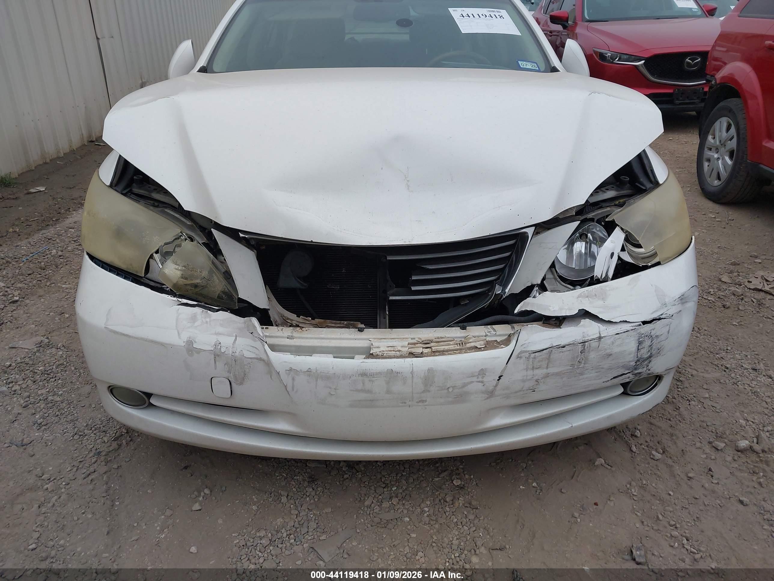 LEXUS ES image 6