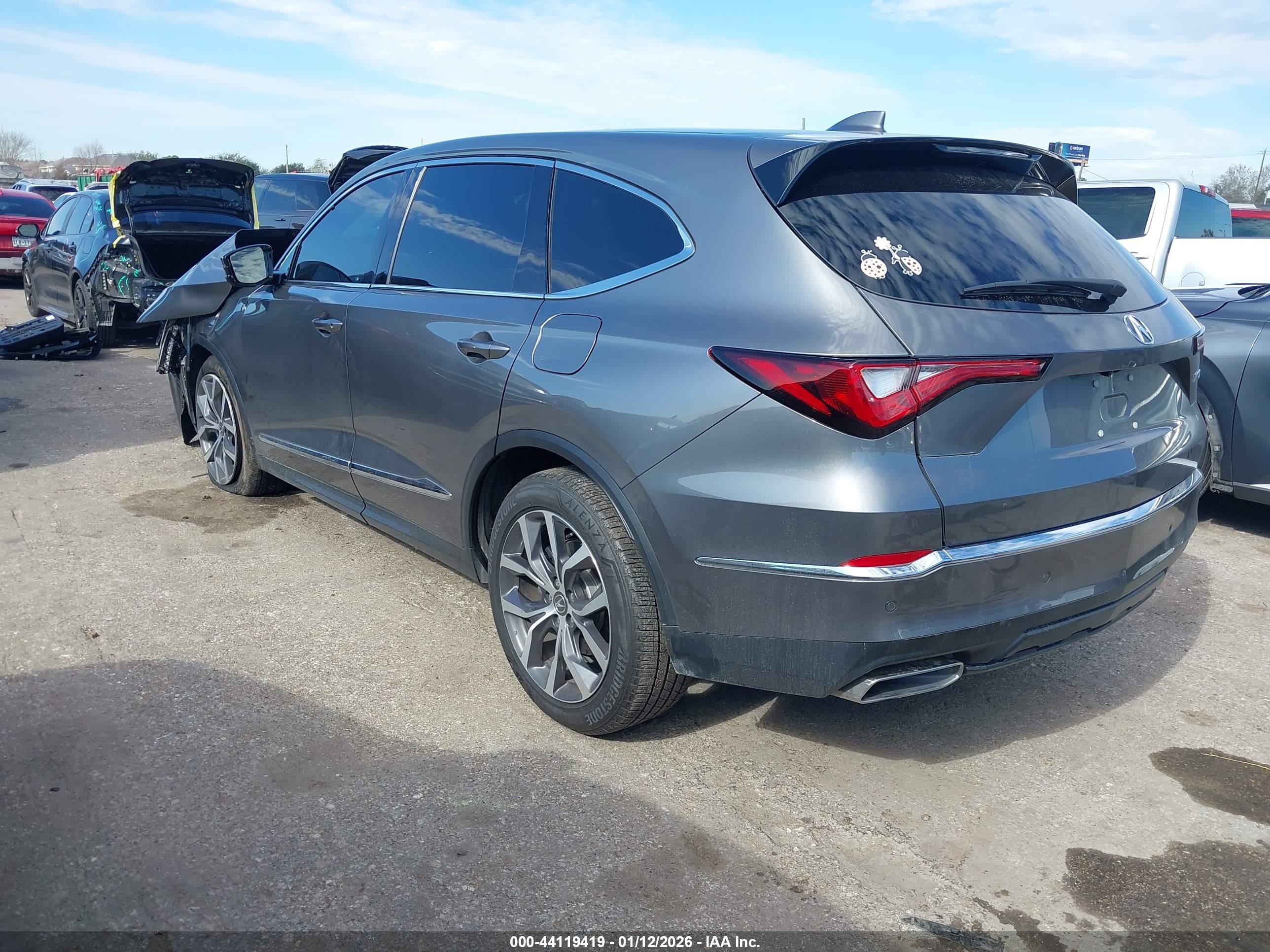ACURA MDX image 3