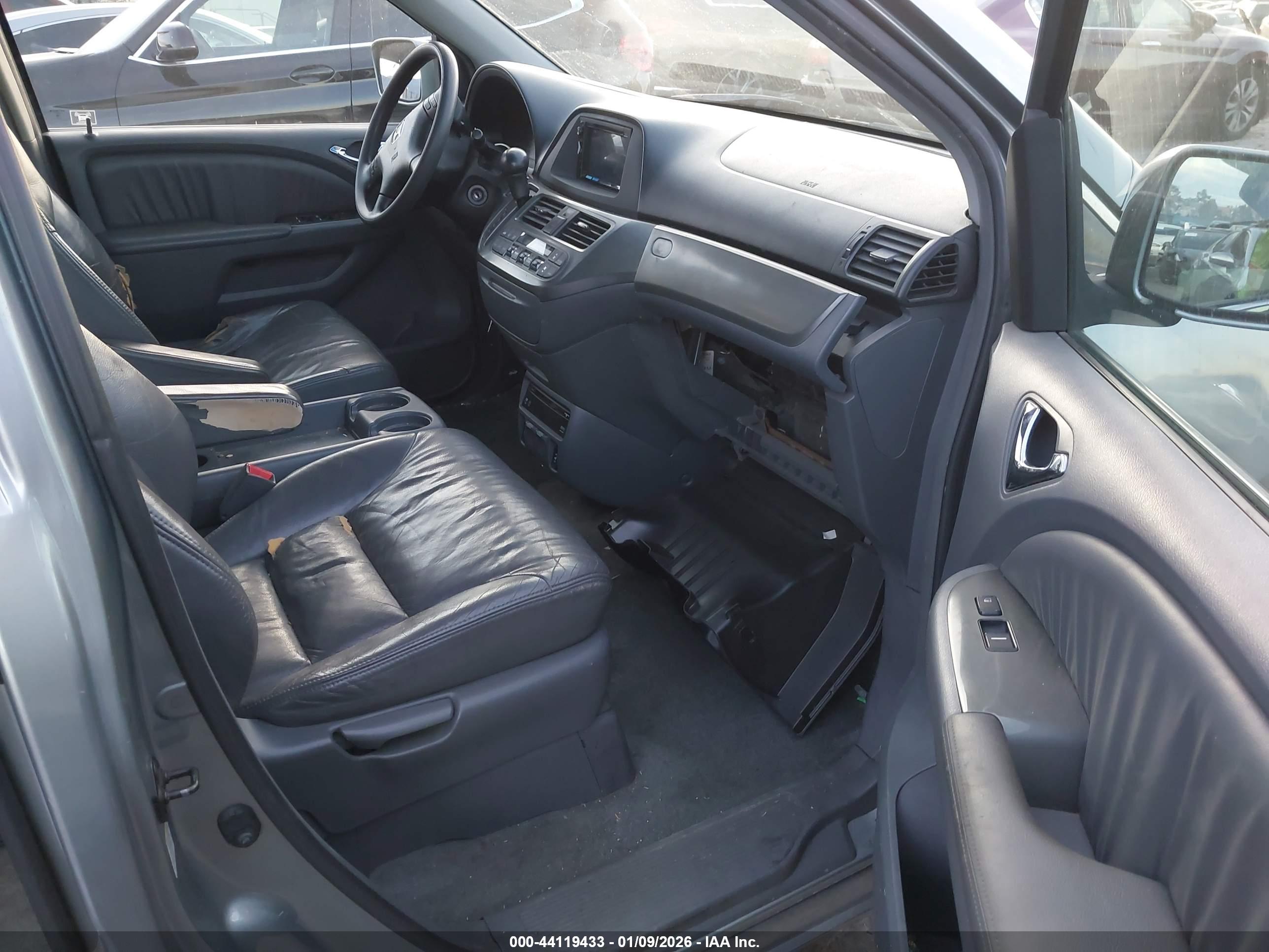 HONDA ODYSSEY image 5