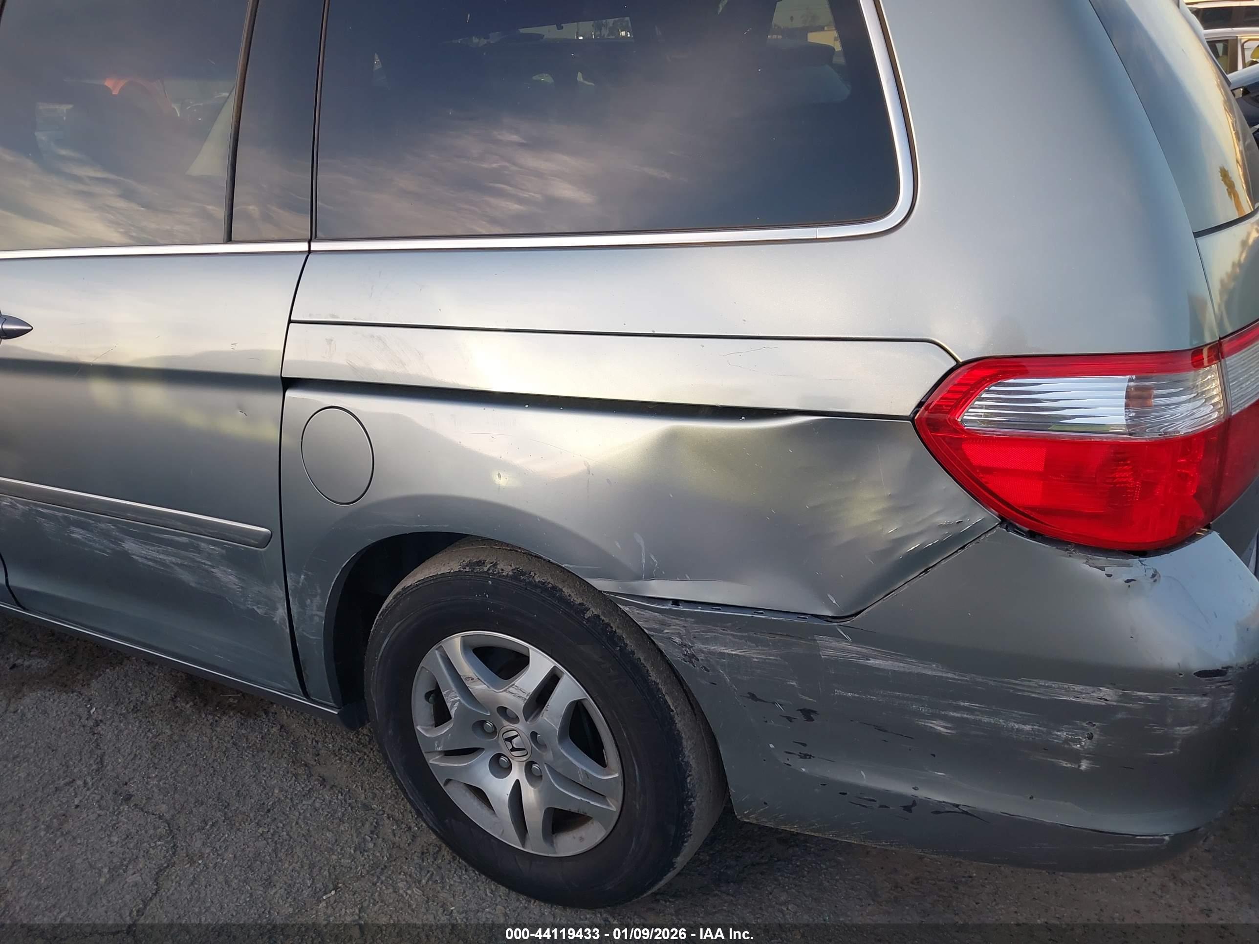 HONDA ODYSSEY image 6
