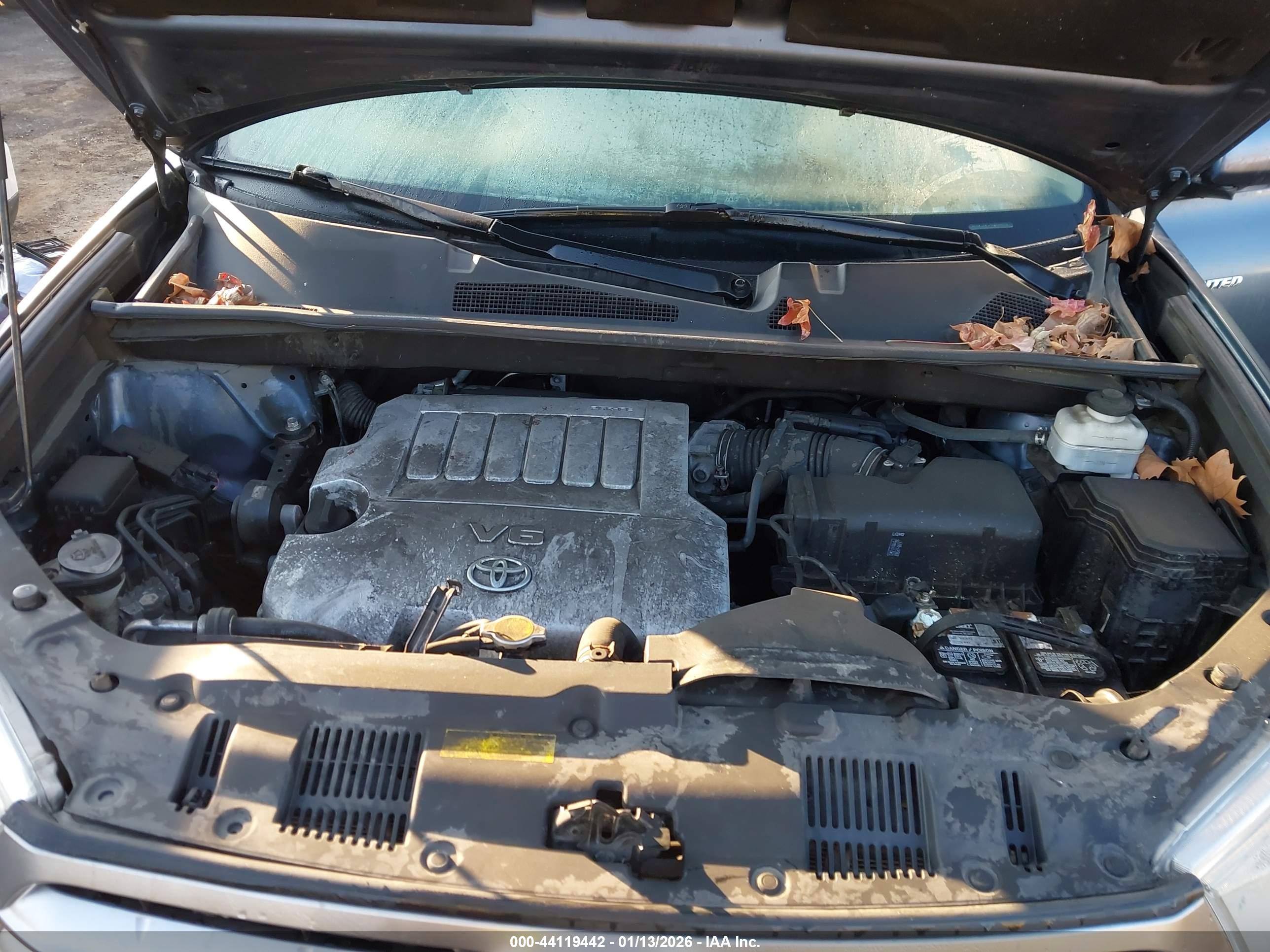 TOYOTA HIGHLANDER image 10