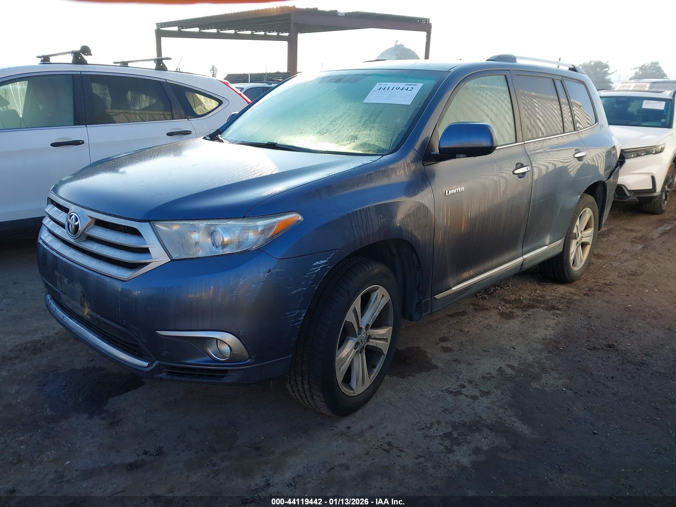 TOYOTA HIGHLANDER image 2