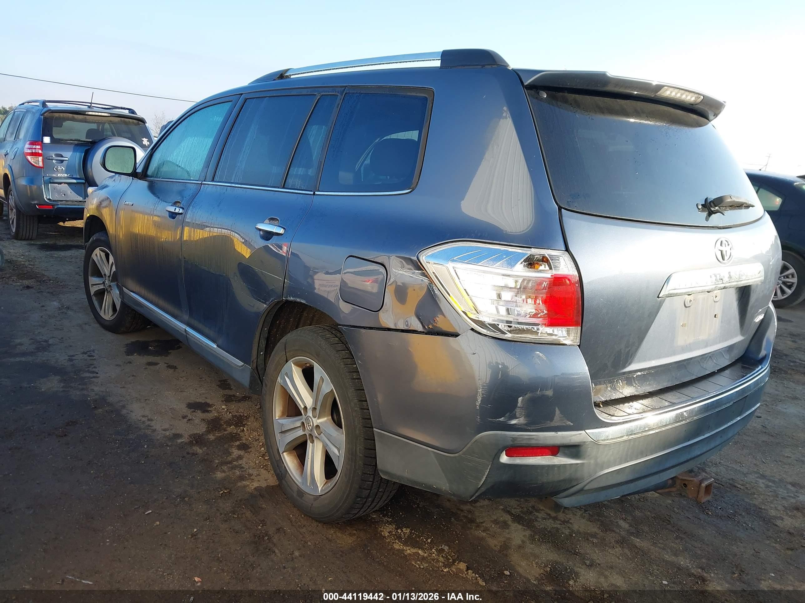 TOYOTA HIGHLANDER image 3