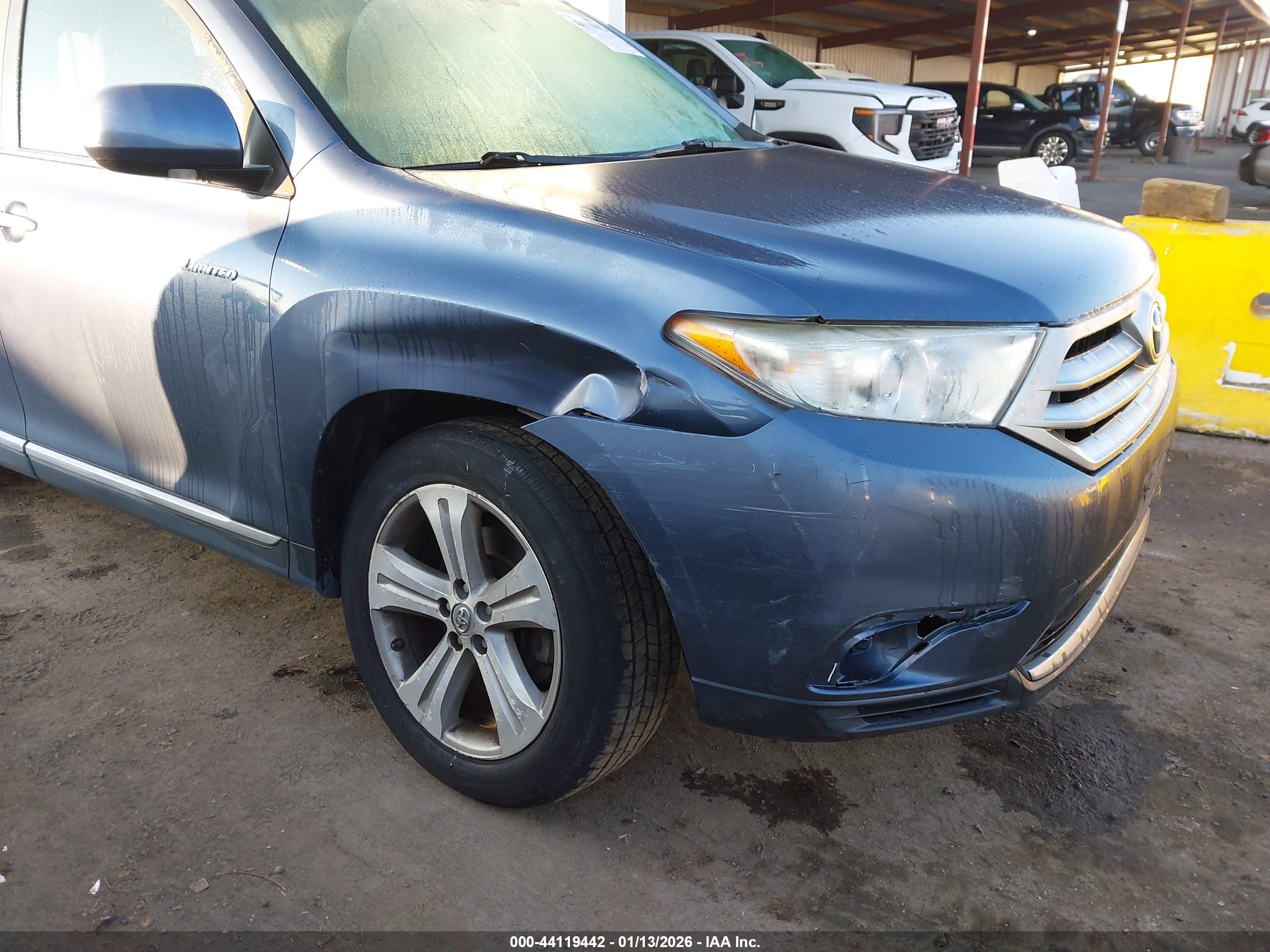 TOYOTA HIGHLANDER image 6