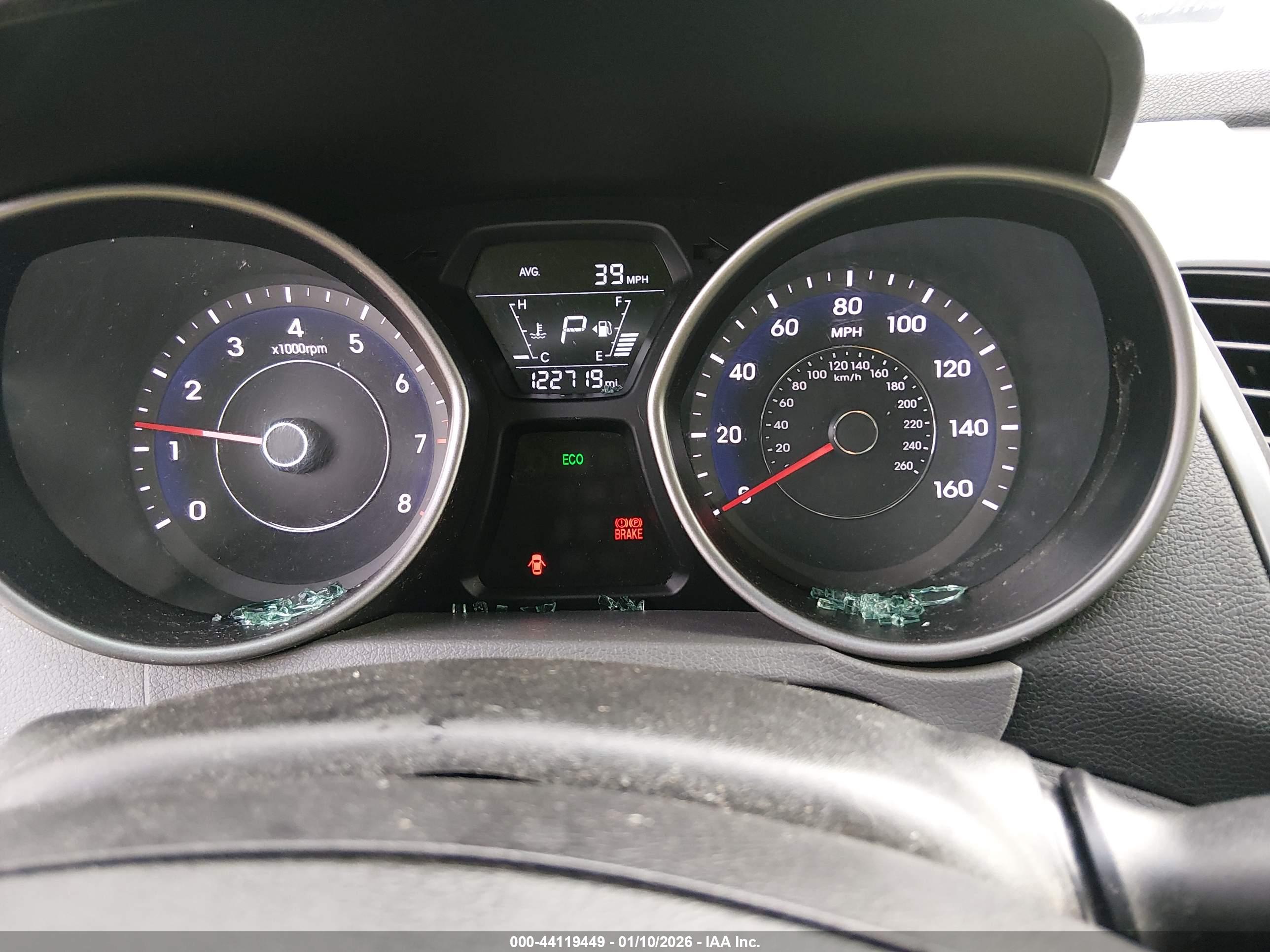 HYUNDAI ELANTRA image 7