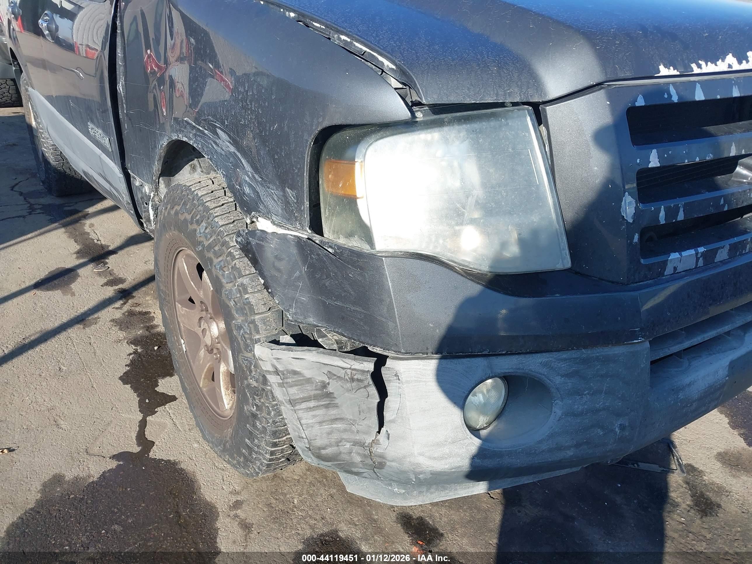 FORD EXPEDITION image 6