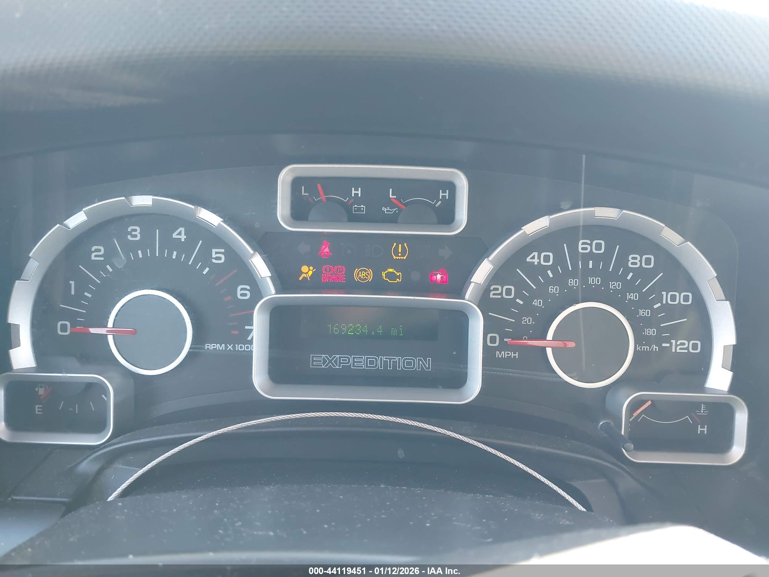 FORD EXPEDITION image 7