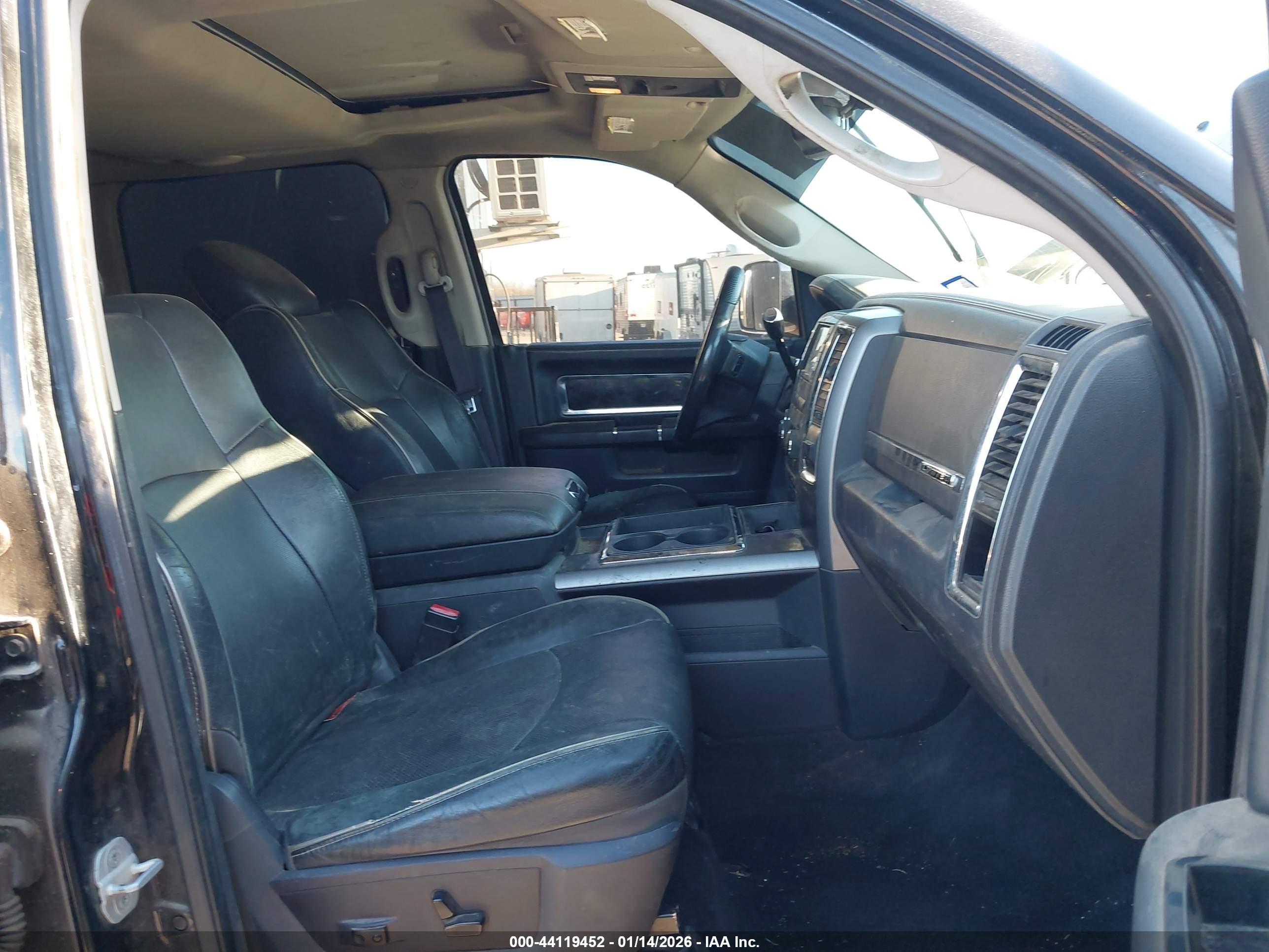 RAM 3500 image 8