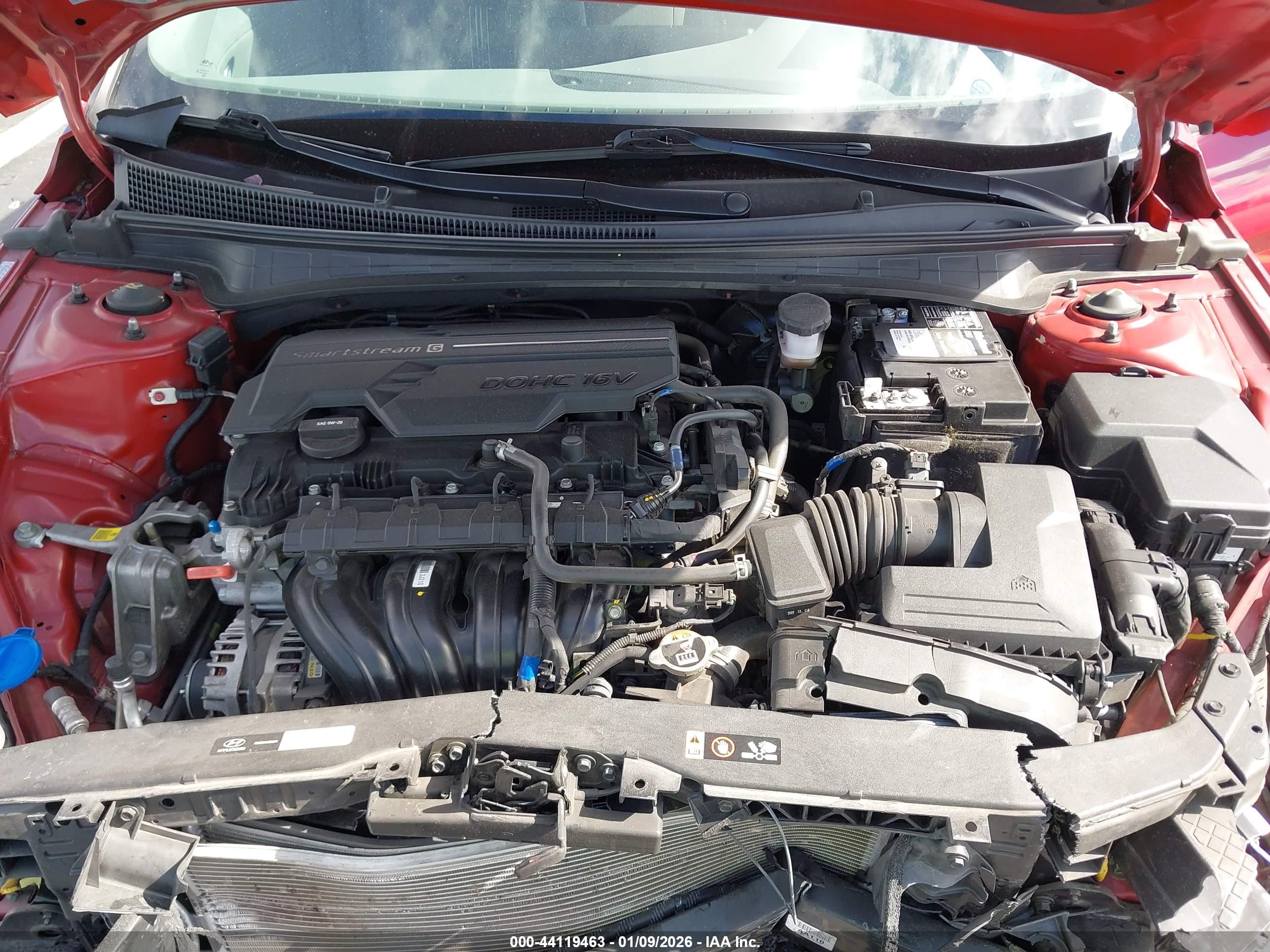 HYUNDAI ELANTRA image 10