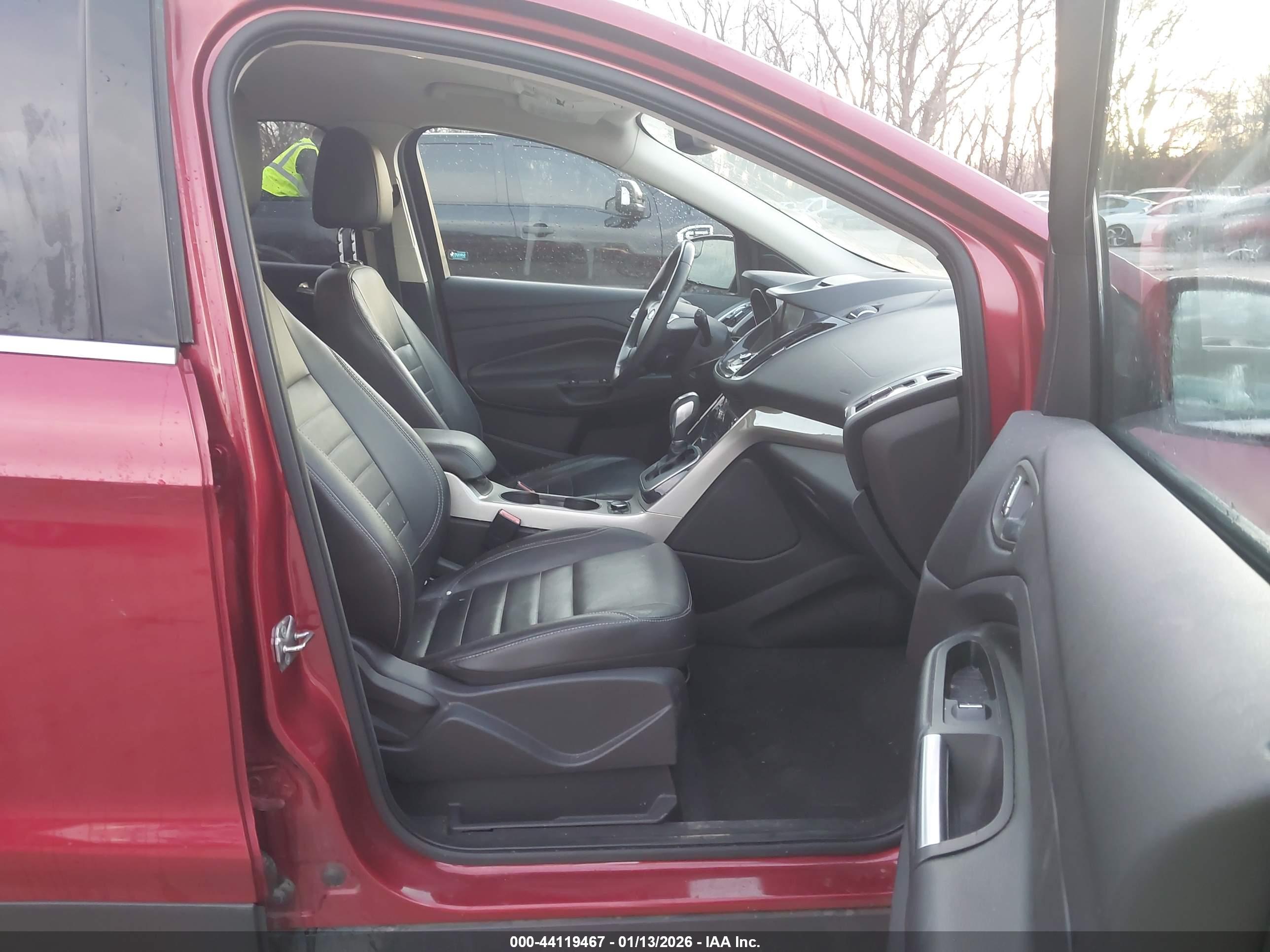 FORD ESCAPE image 5