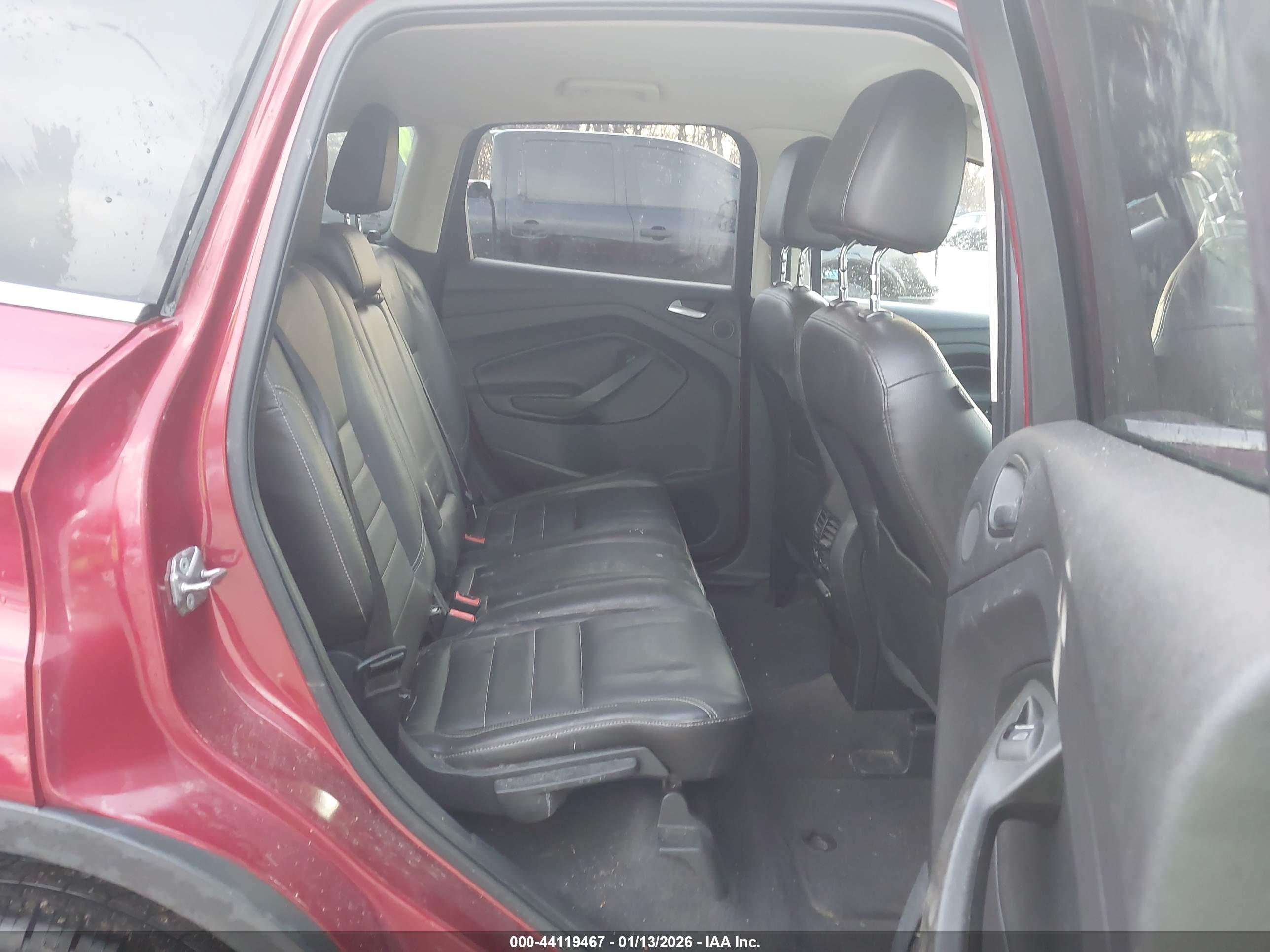 FORD ESCAPE image 8