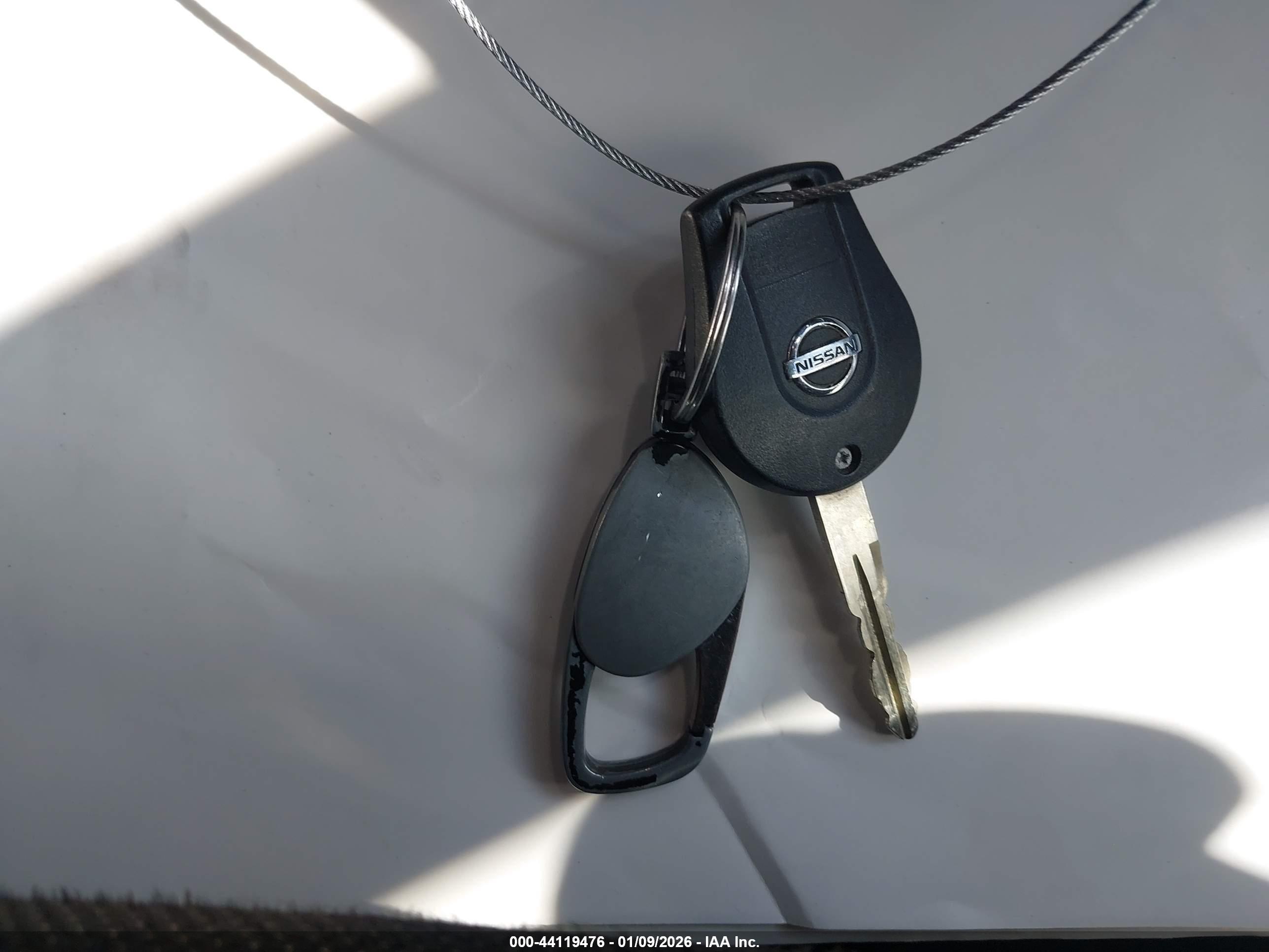NISSAN ROGUE image 11