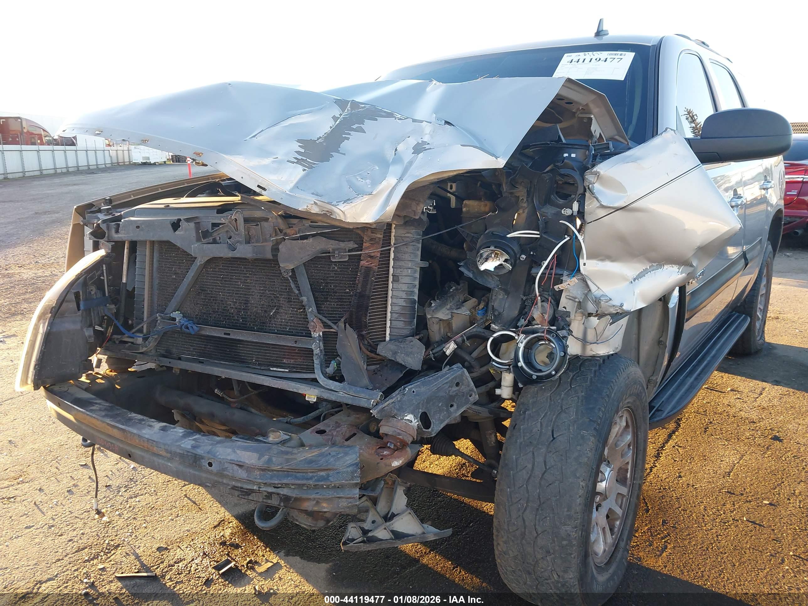 GMC YUKON image 6