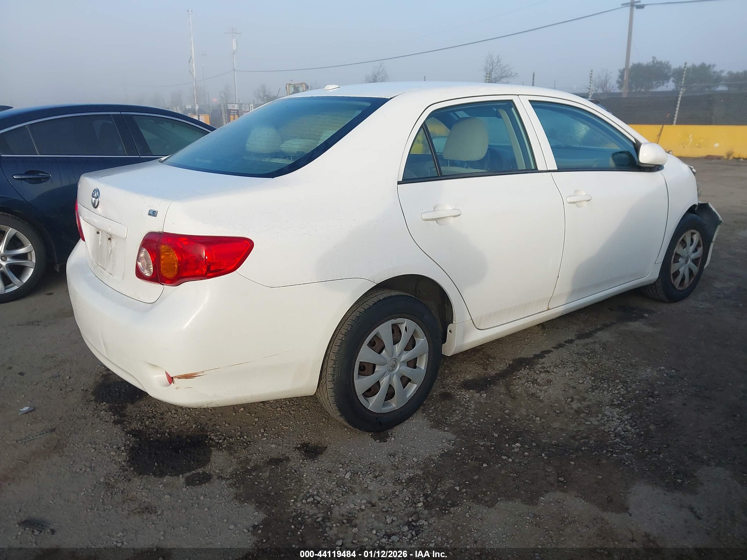 TOYOTA COROLLA image 4