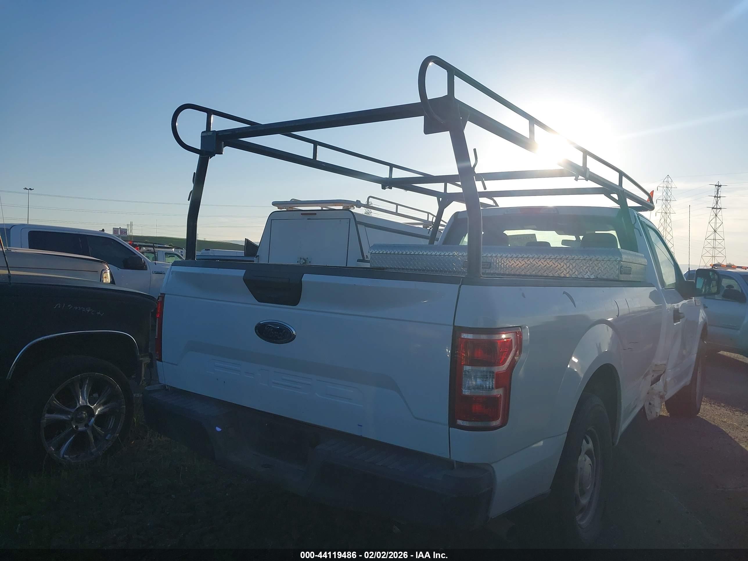 FORD F-150 image 4