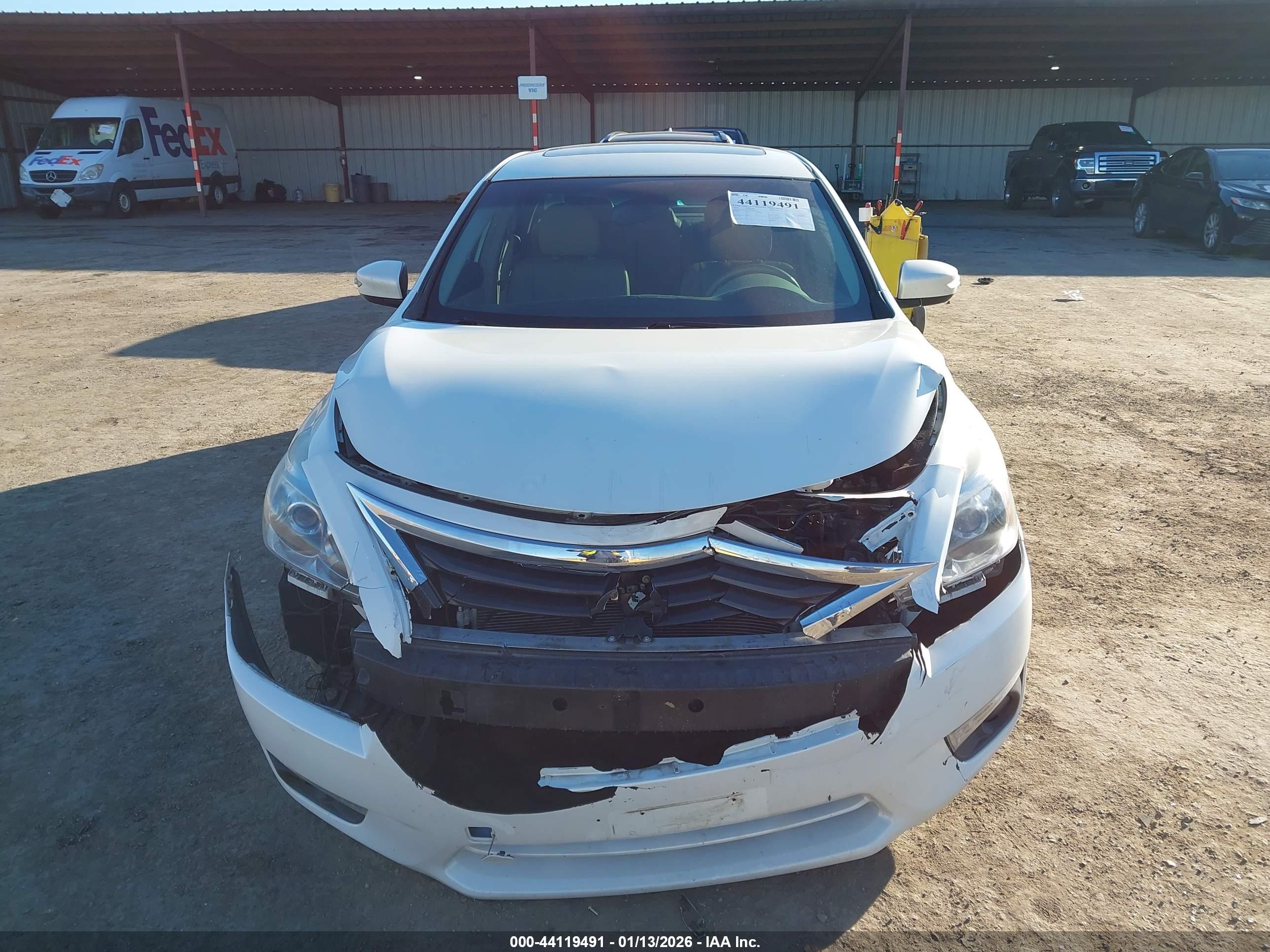 NISSAN ALTIMA image 6