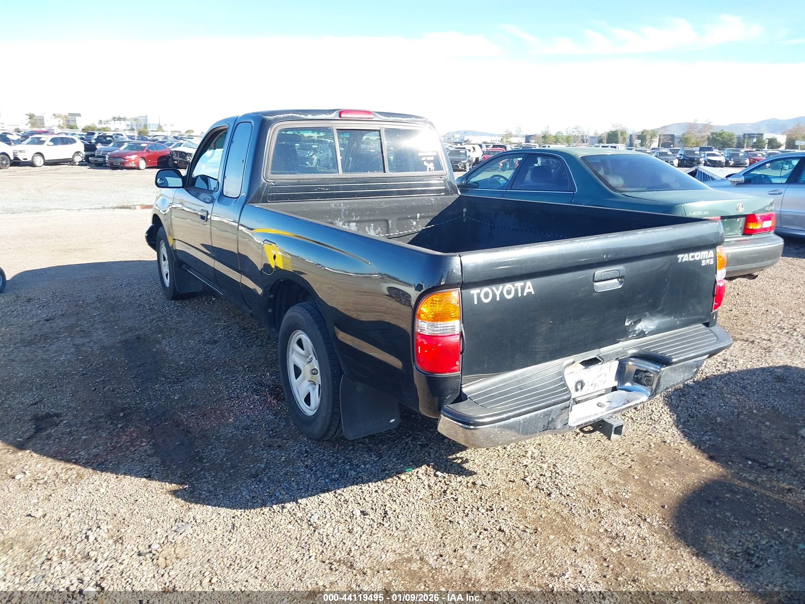 TOYOTA TACOMA image 3