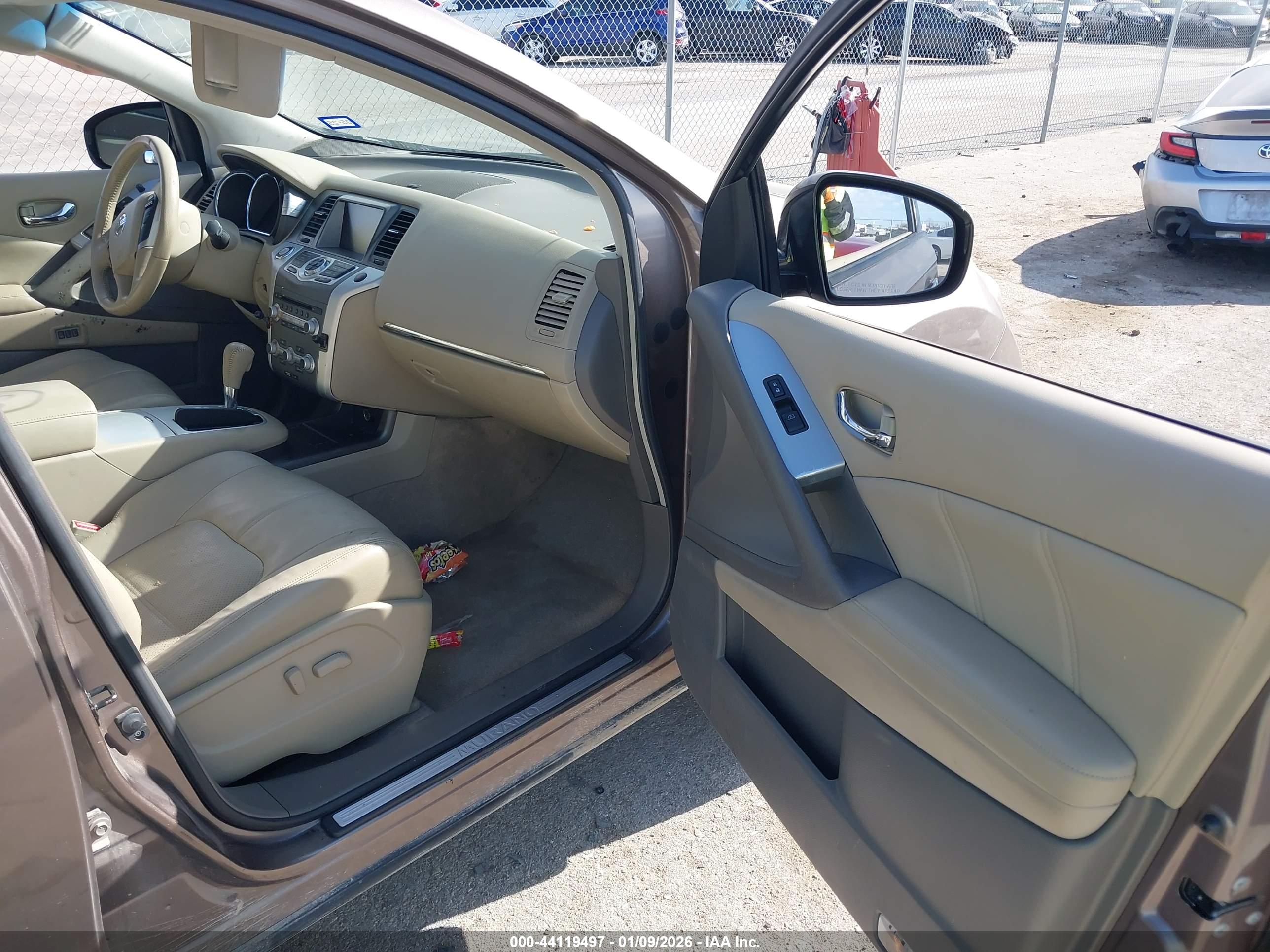 NISSAN MURANO image 5