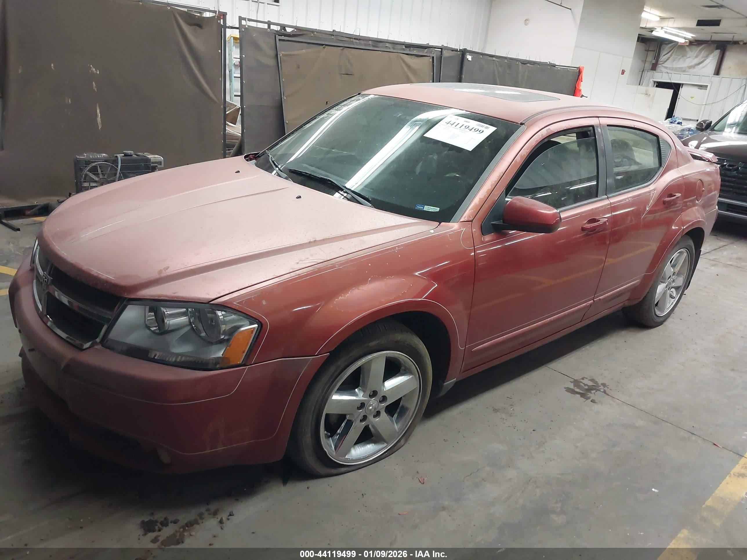 DODGE AVENGER image 2