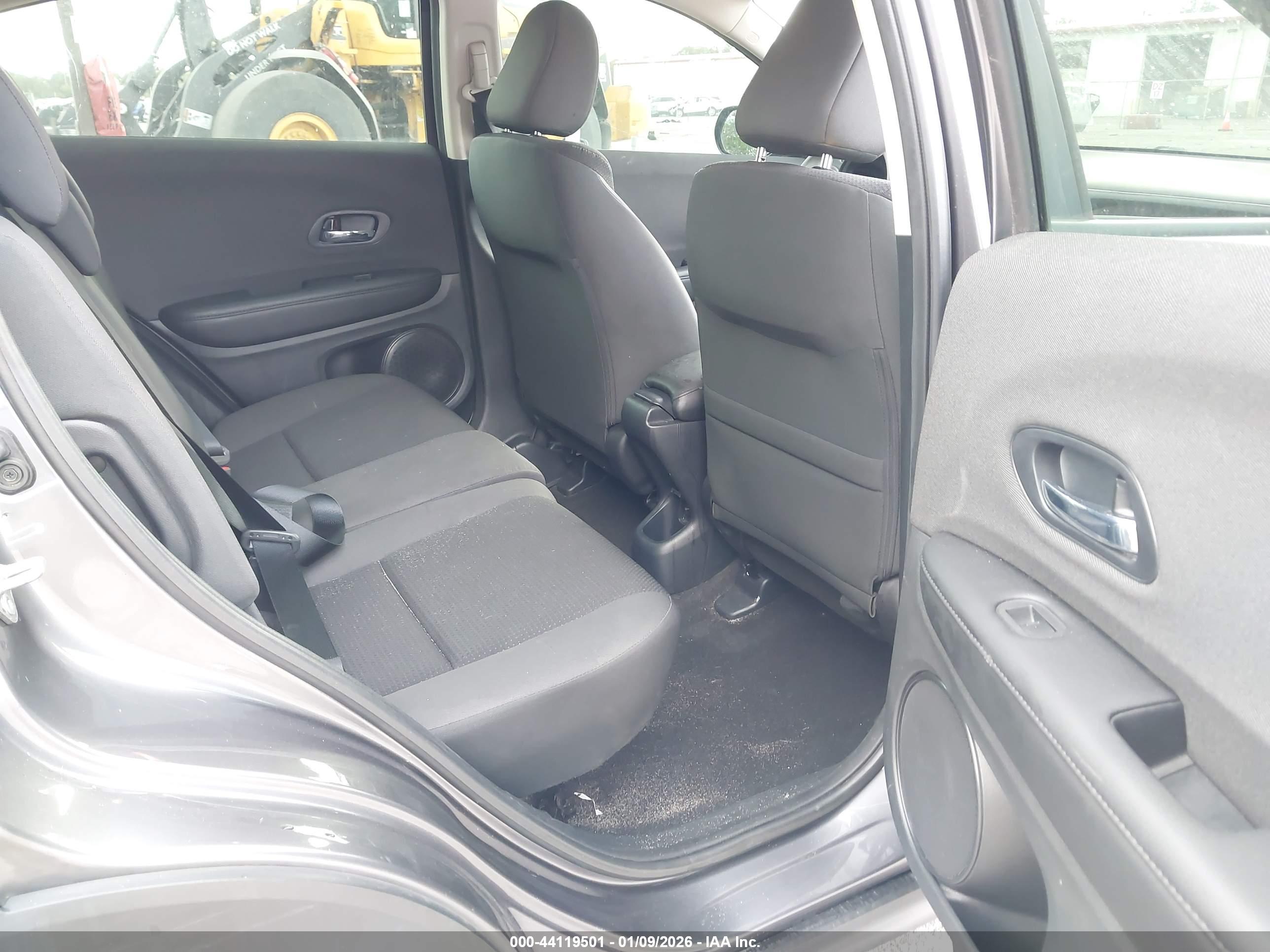 HONDA HR-V image 8