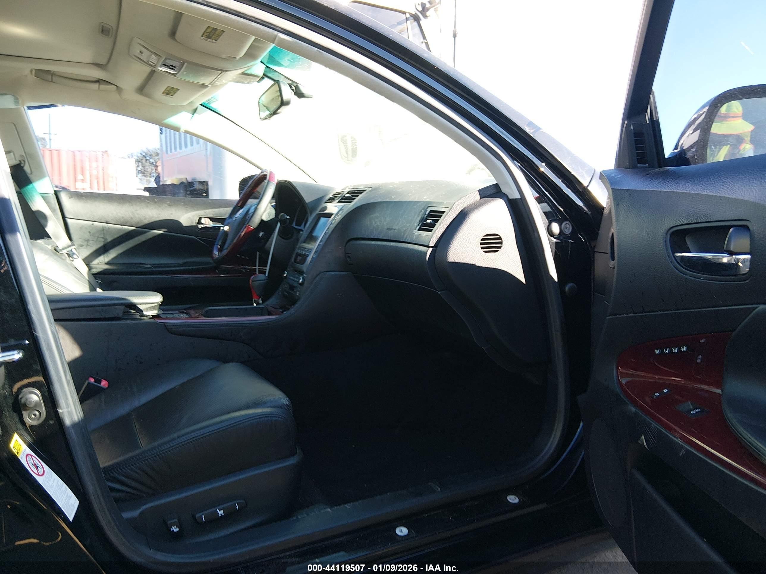 LEXUS GS image 5