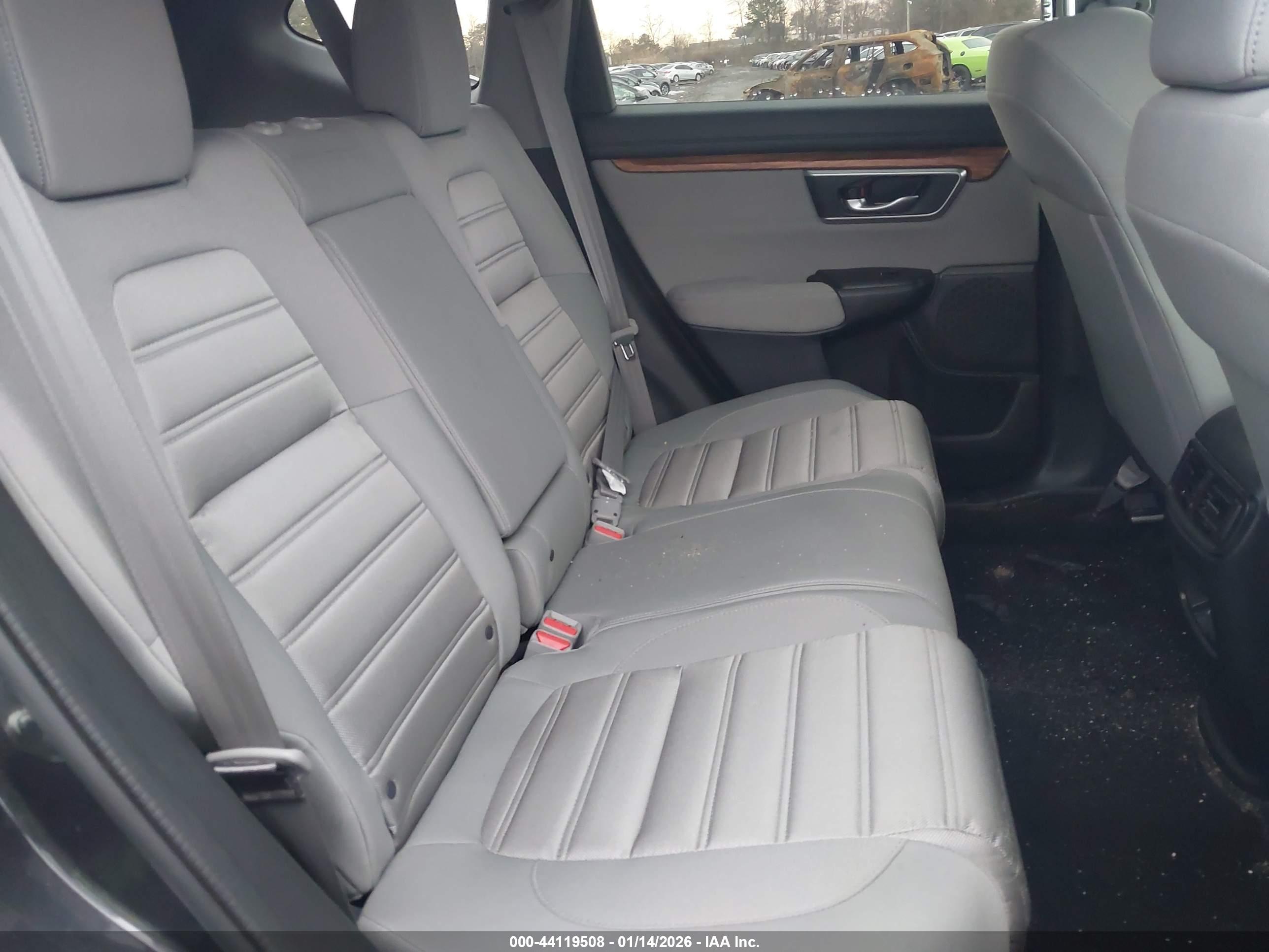 HONDA CR-V image 8
