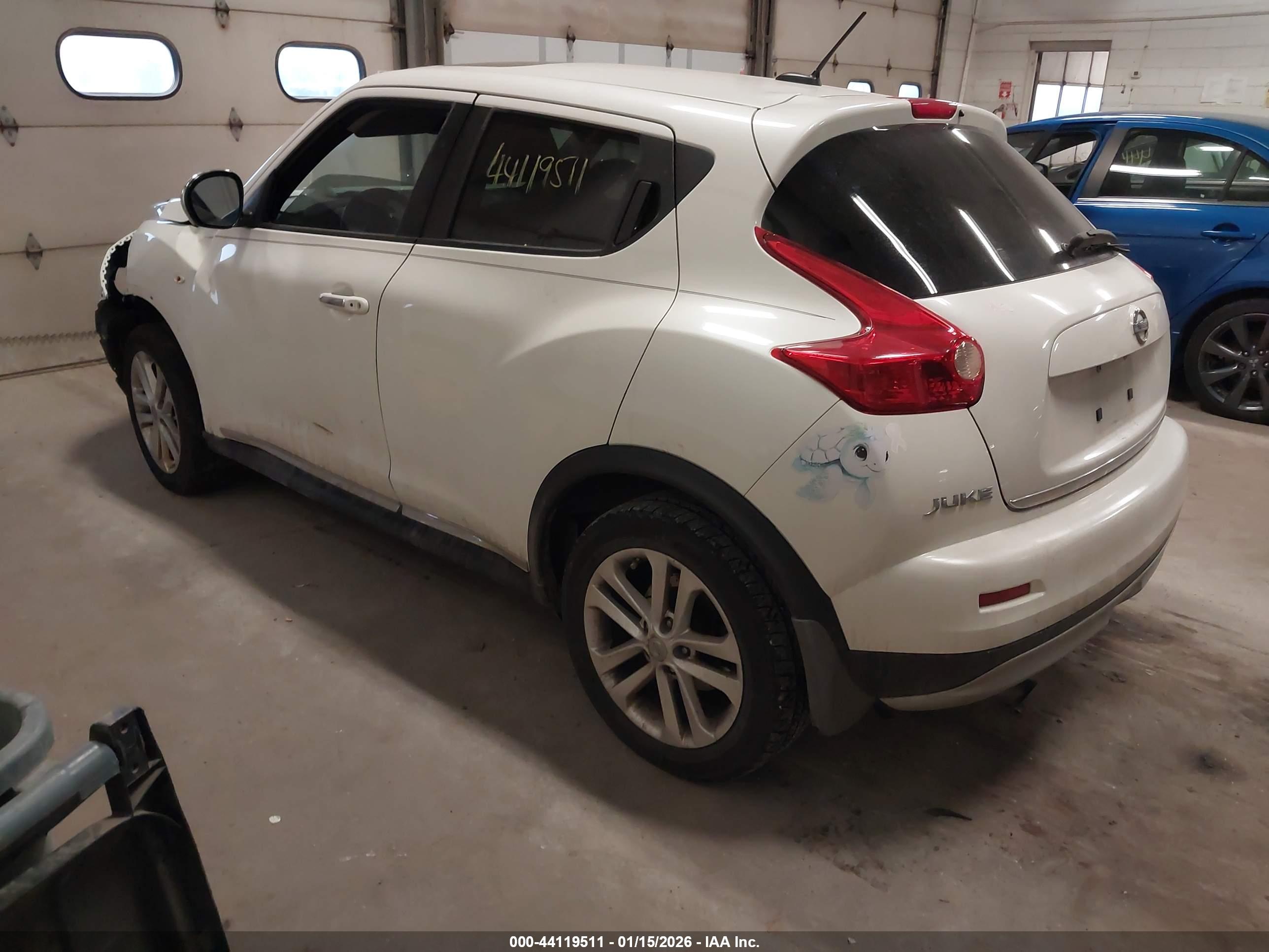 NISSAN JUKE image 3
