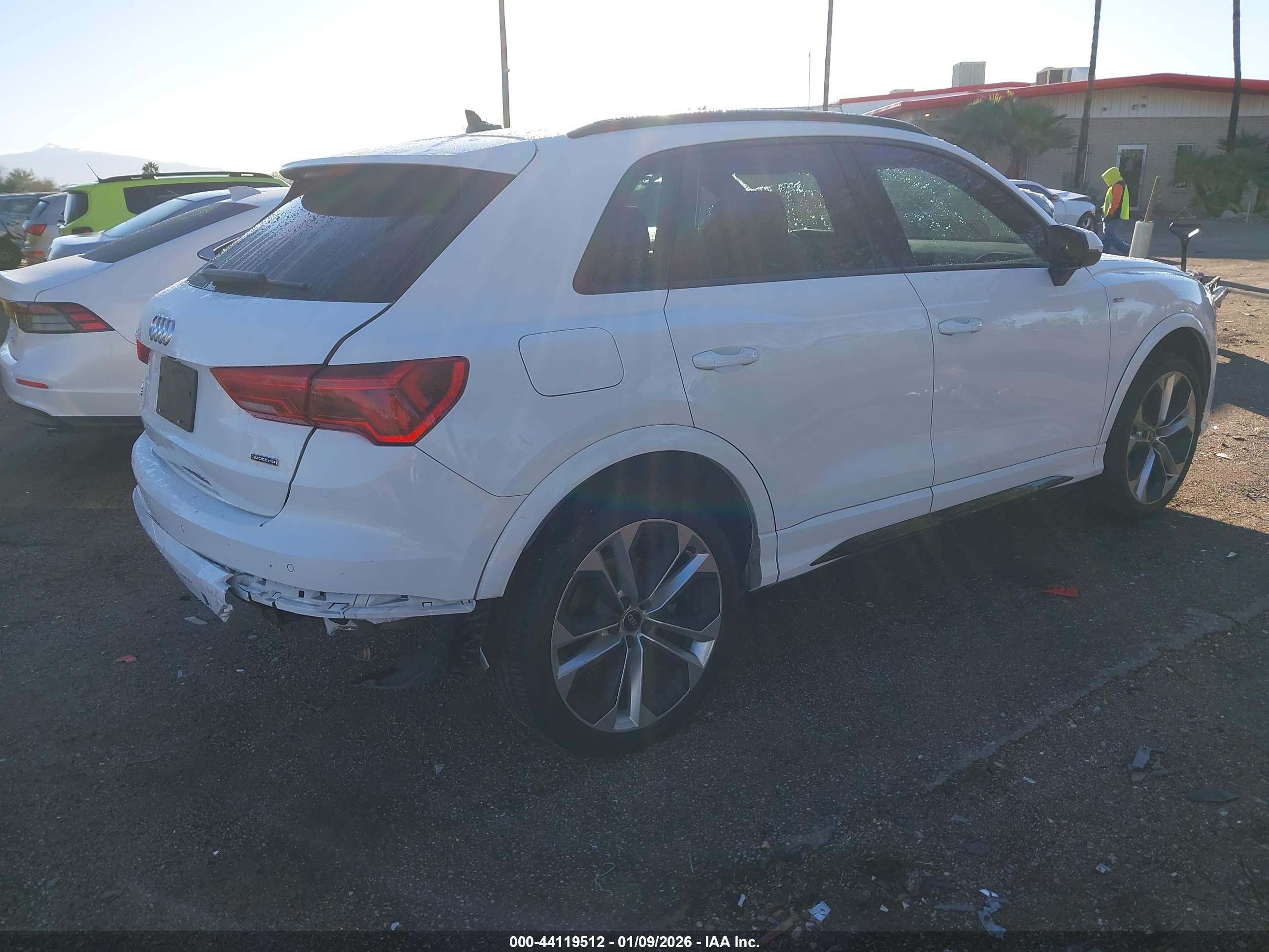 AUDI Q3 image 4