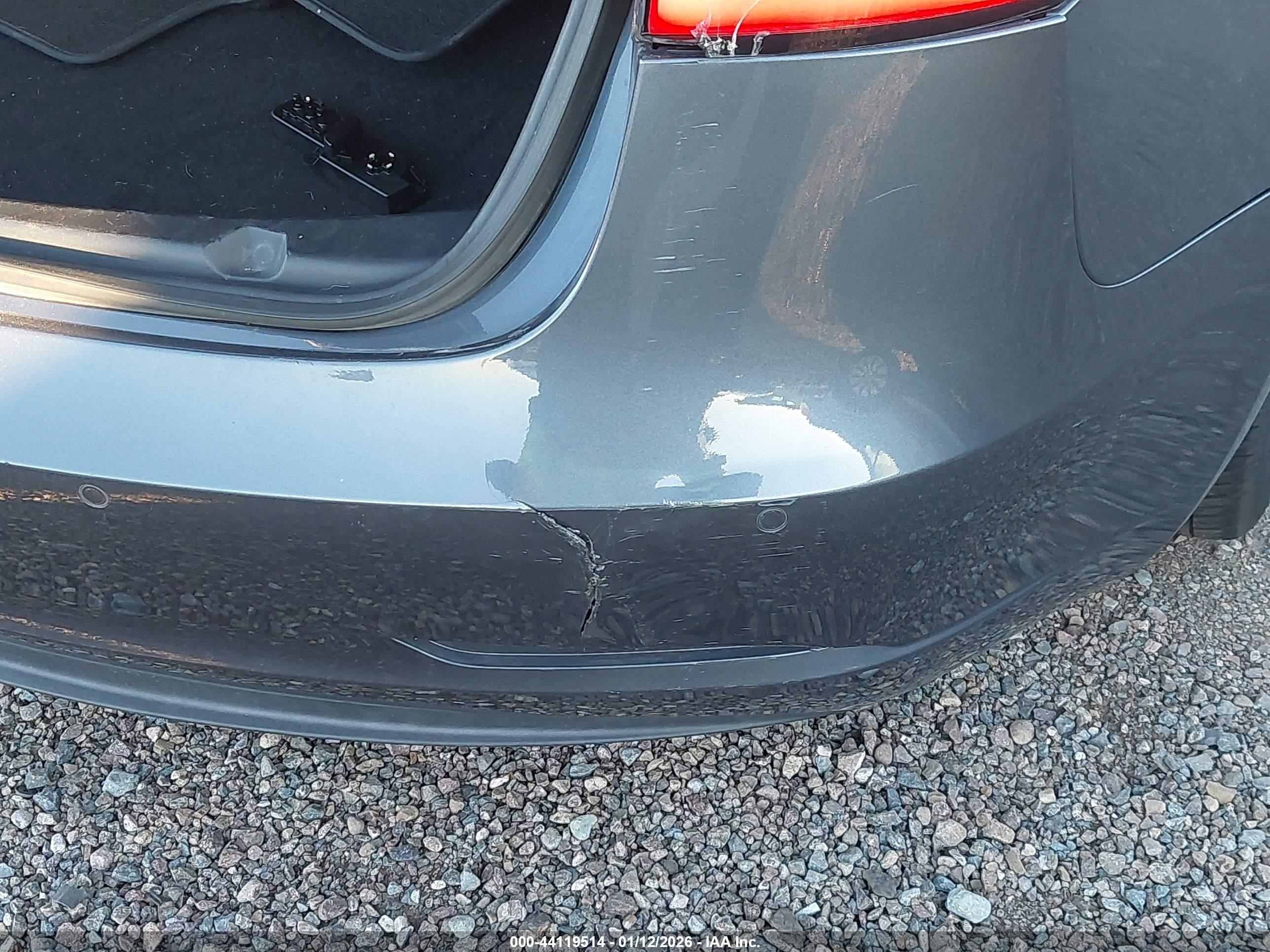 TESLA MODEL image 6
