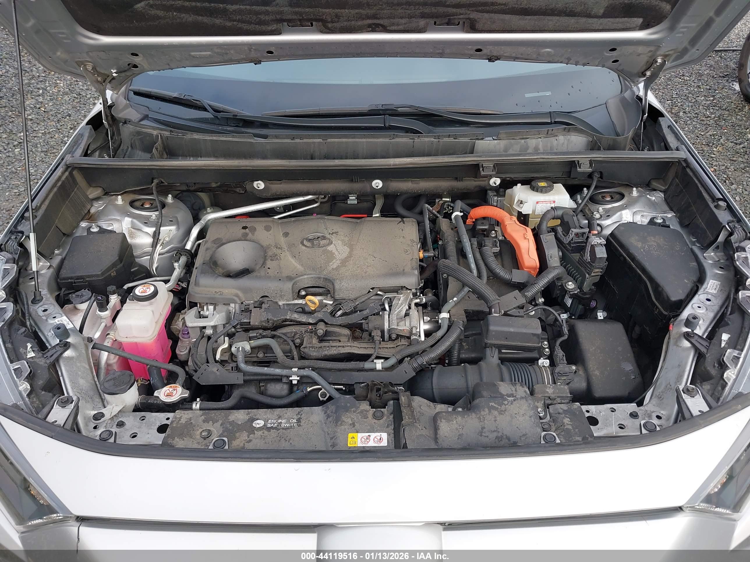 TOYOTA RAV4 image 10