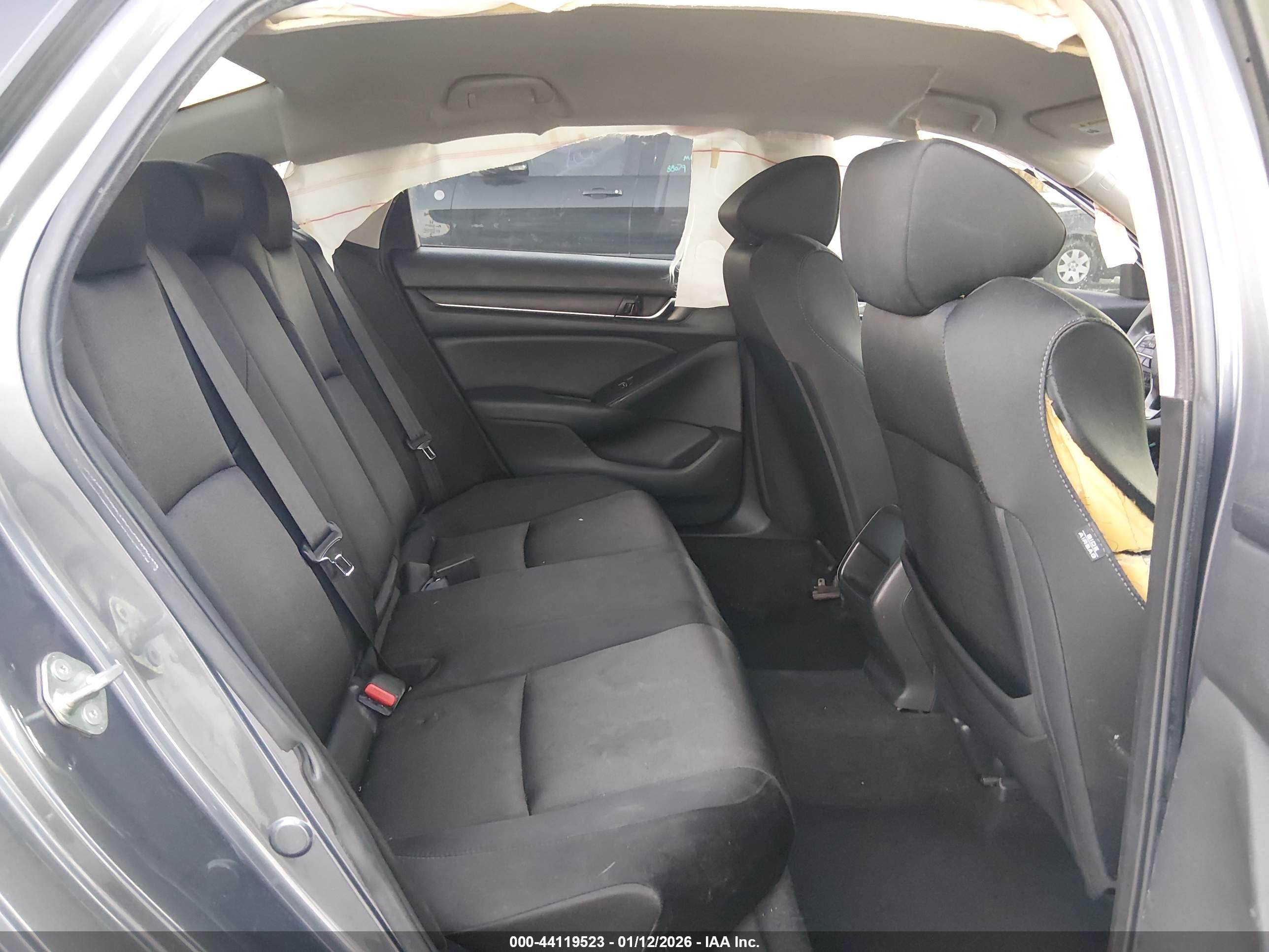 HONDA ACCORD image 8