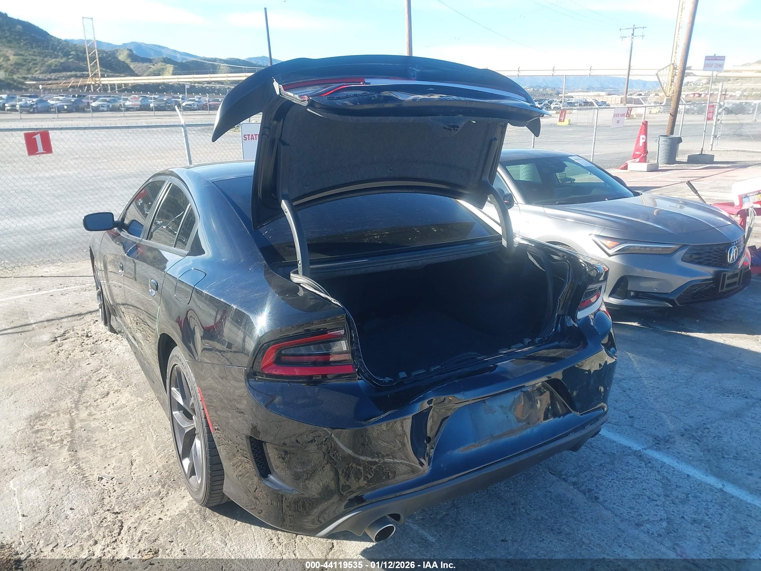 DODGE CHARGER image 6